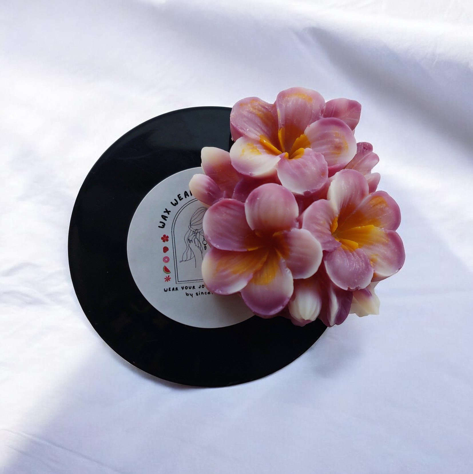 Scented Soy Wax Melts - Frangipani Whisper (single)