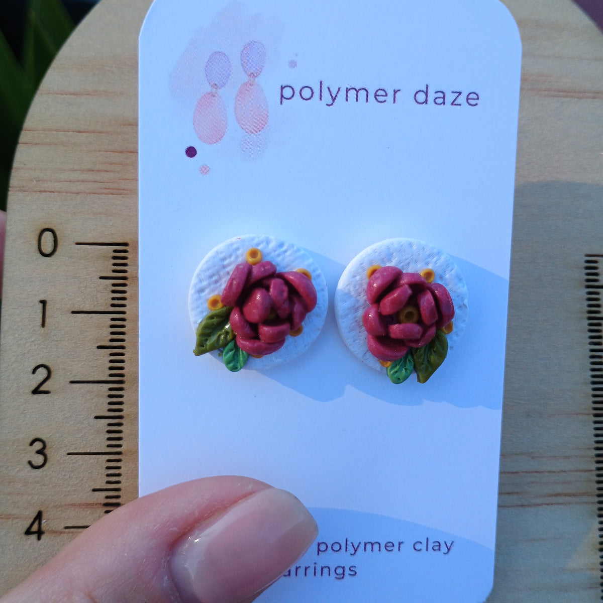 Statement rose stud earring
