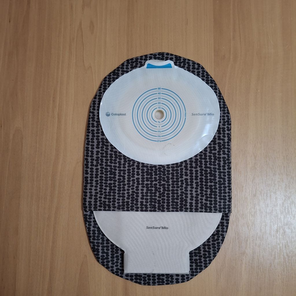 STOMA BAG COVER LARGE  Suitable for Ileostomy, Colostomy, Urostomy