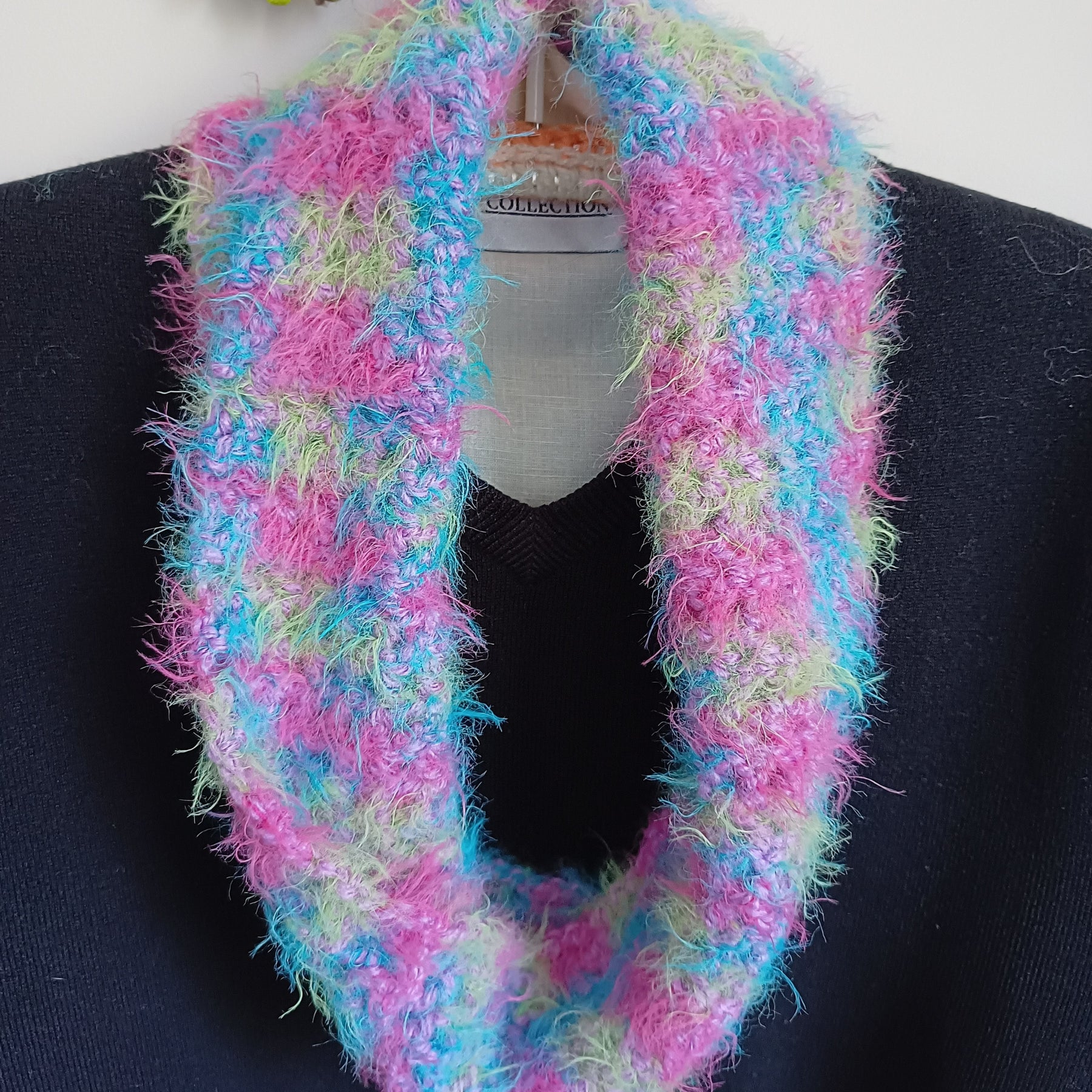 Twisted Fluffy Crochet Mesh Cowls