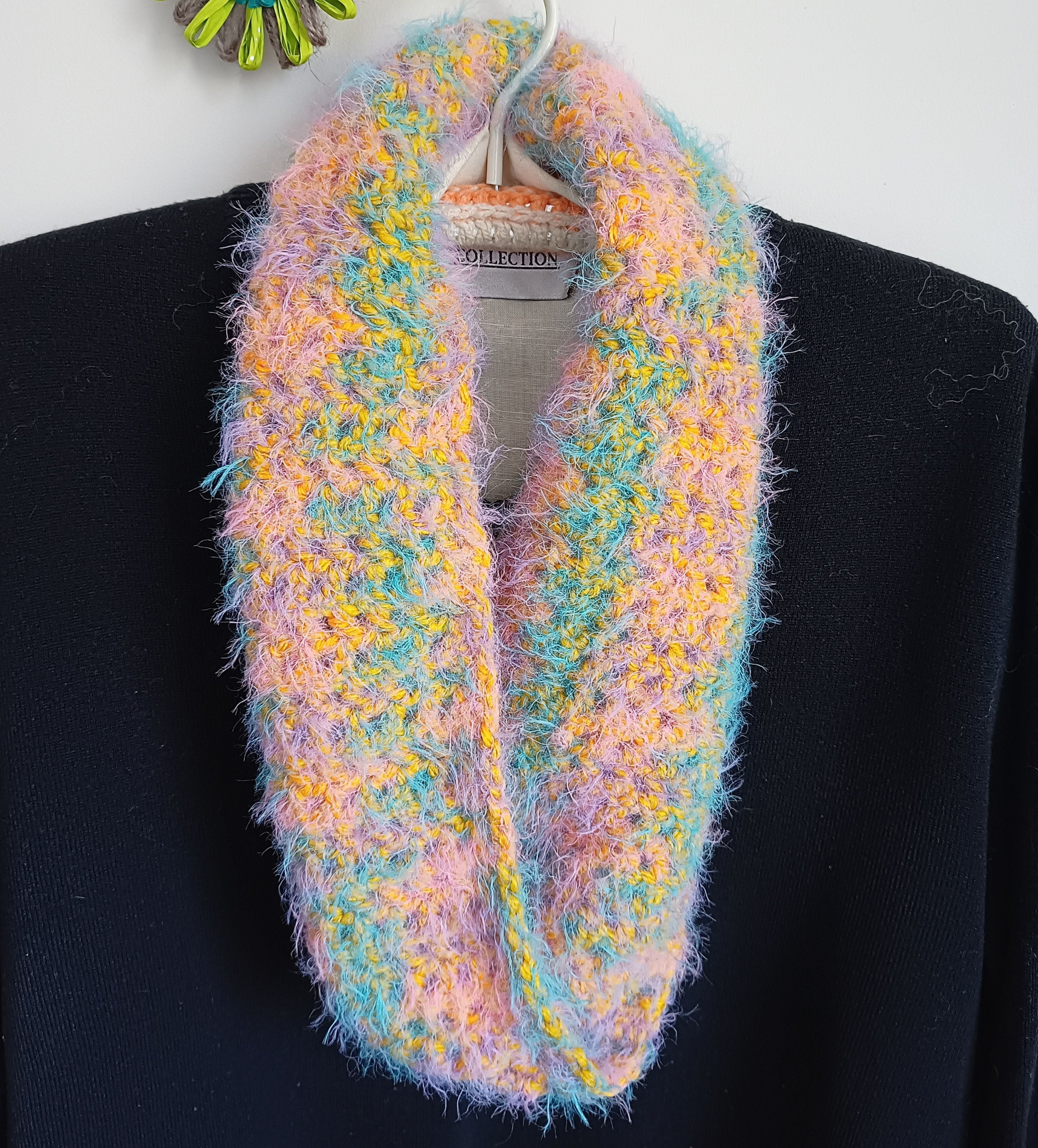 Twisted Fluffy Crochet Mesh Cowls