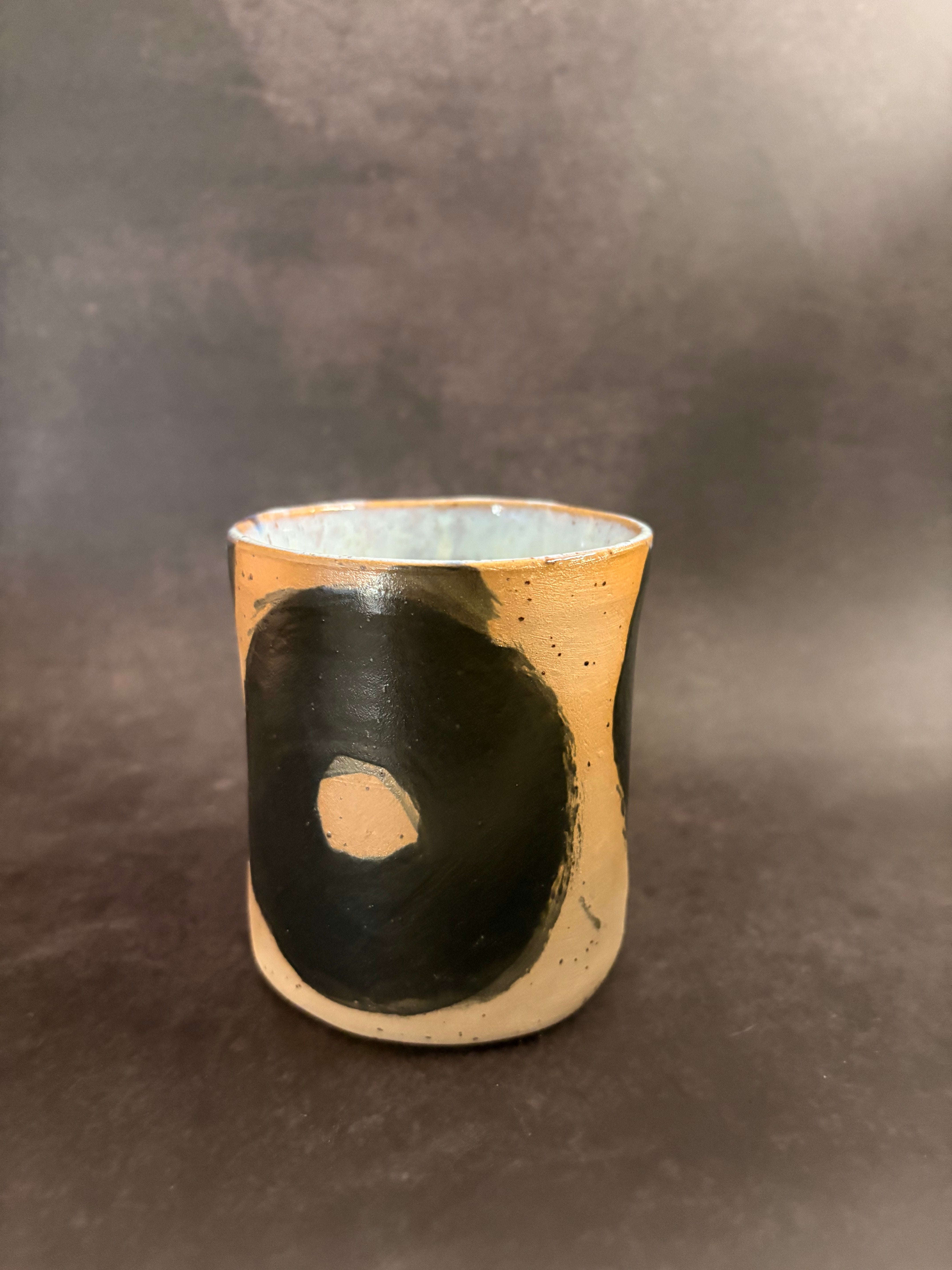 Handmade Stoneware Thumb Mug | Speckled Clay Coffee cup with graphic finish | 320ml