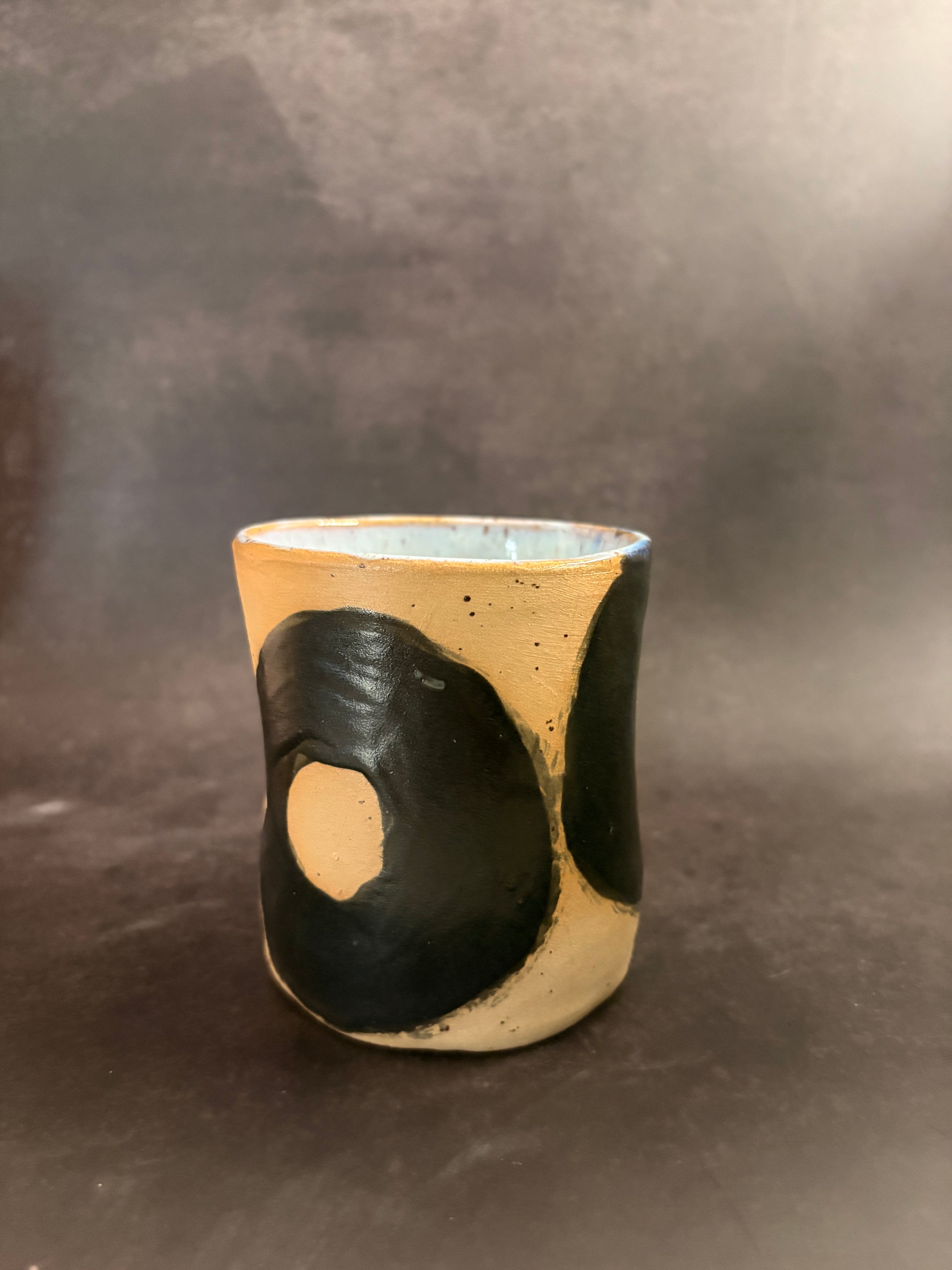 Handmade Stoneware Thumb Mug | Speckled Clay Coffee cup with graphic finish | 320ml