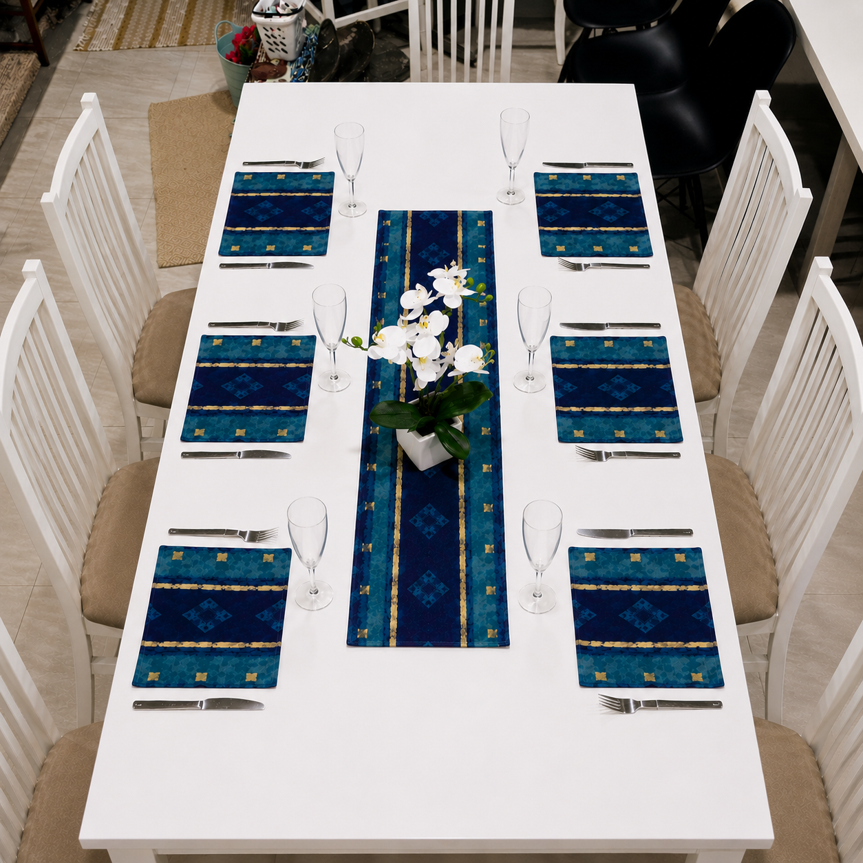 "A"-Table Runner + 6 Place Mats