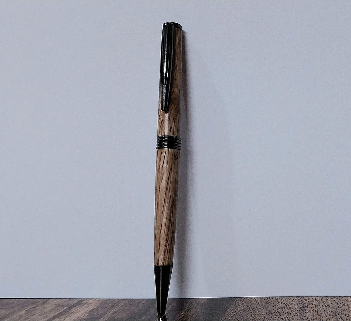 Hand-turned American Oak Streamline Pen