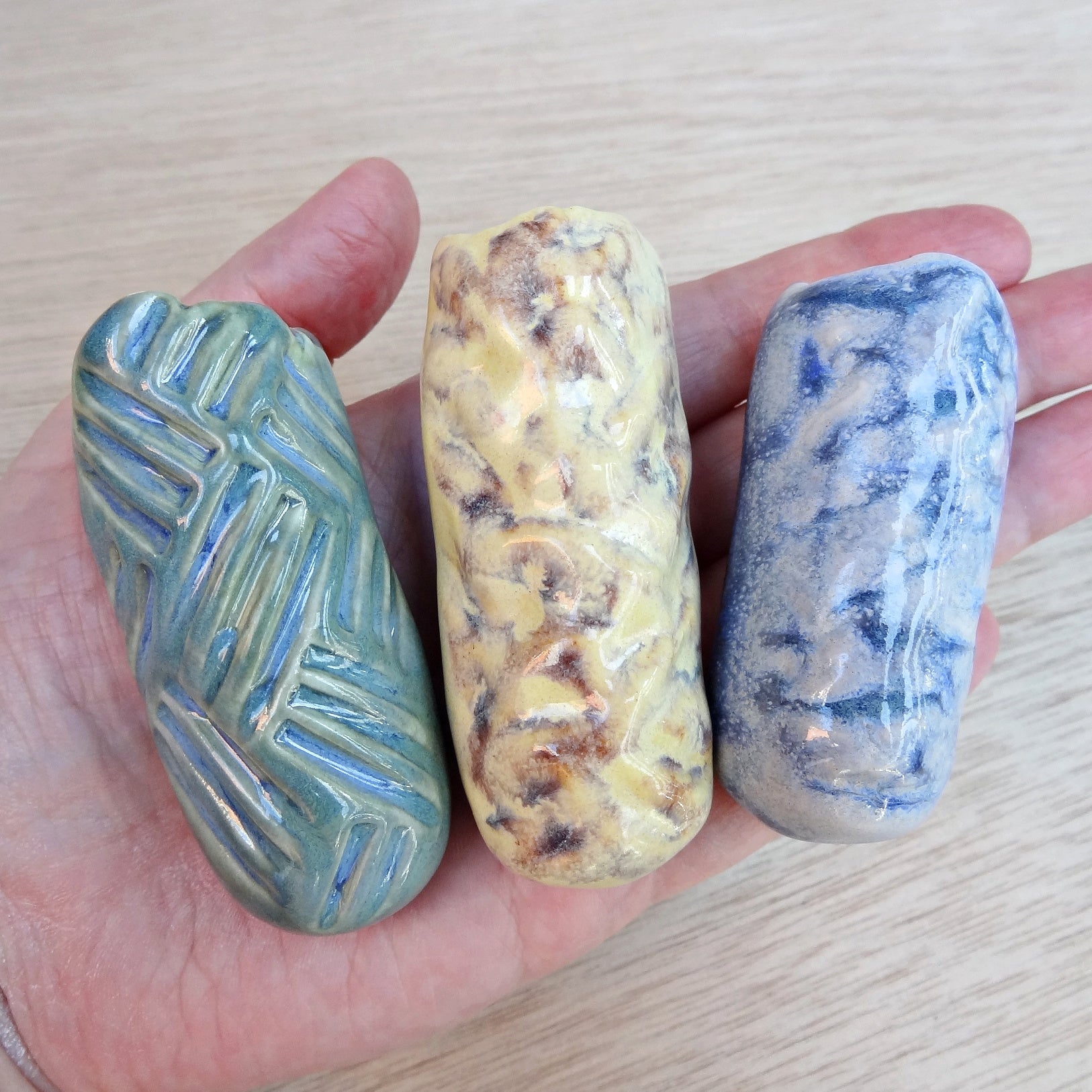 Mini ceramic fridge magnet vases. Choose your own vases.
