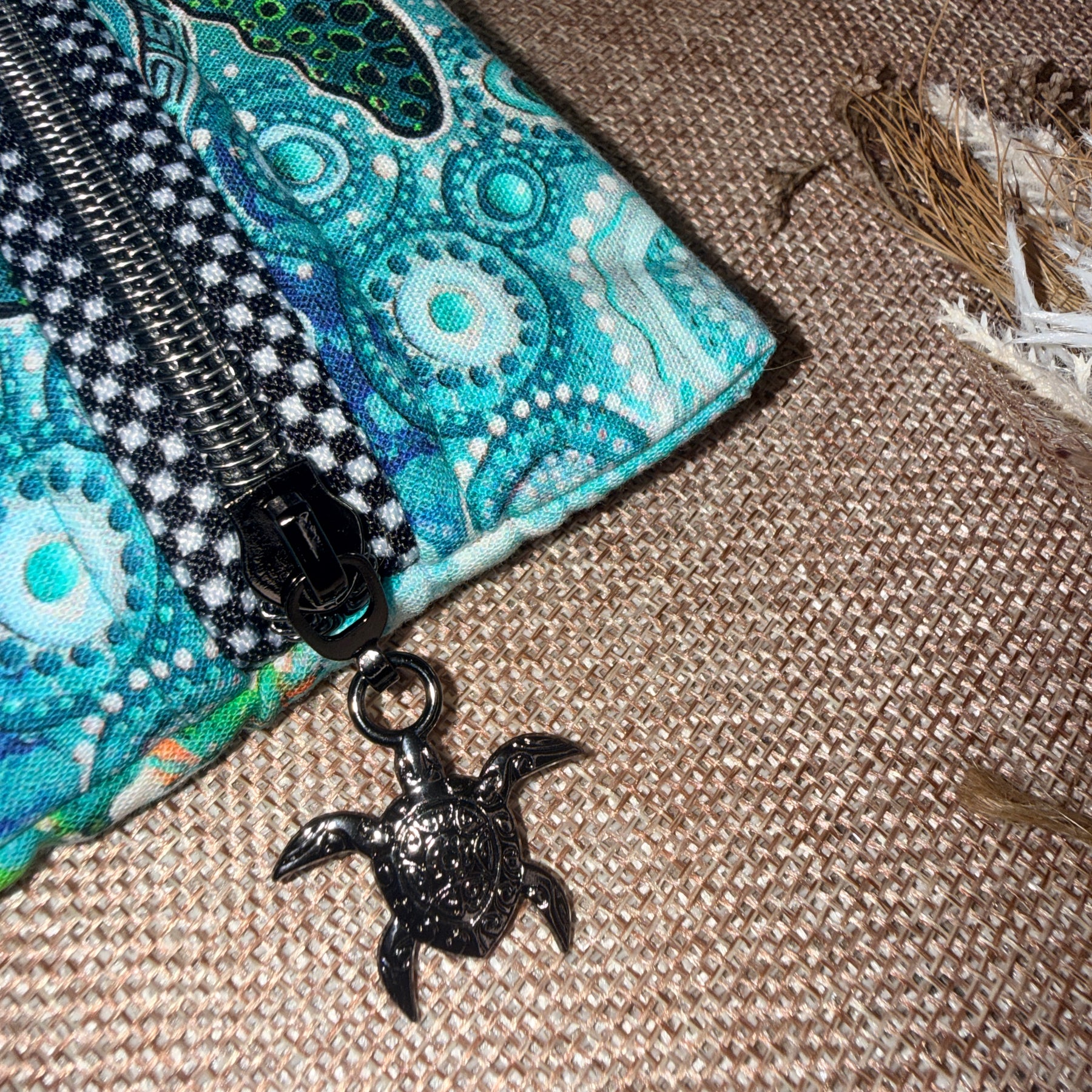 Dreamy Pouch