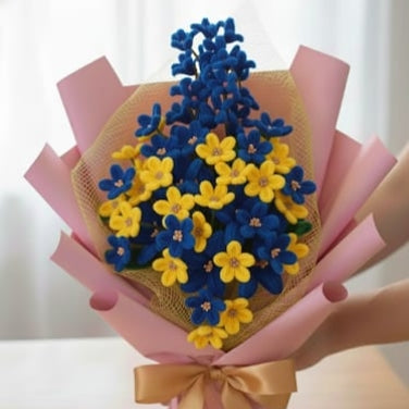 Everlasting Pipecleaner Flower Bouquet – Red & White Chenille Floral Gift