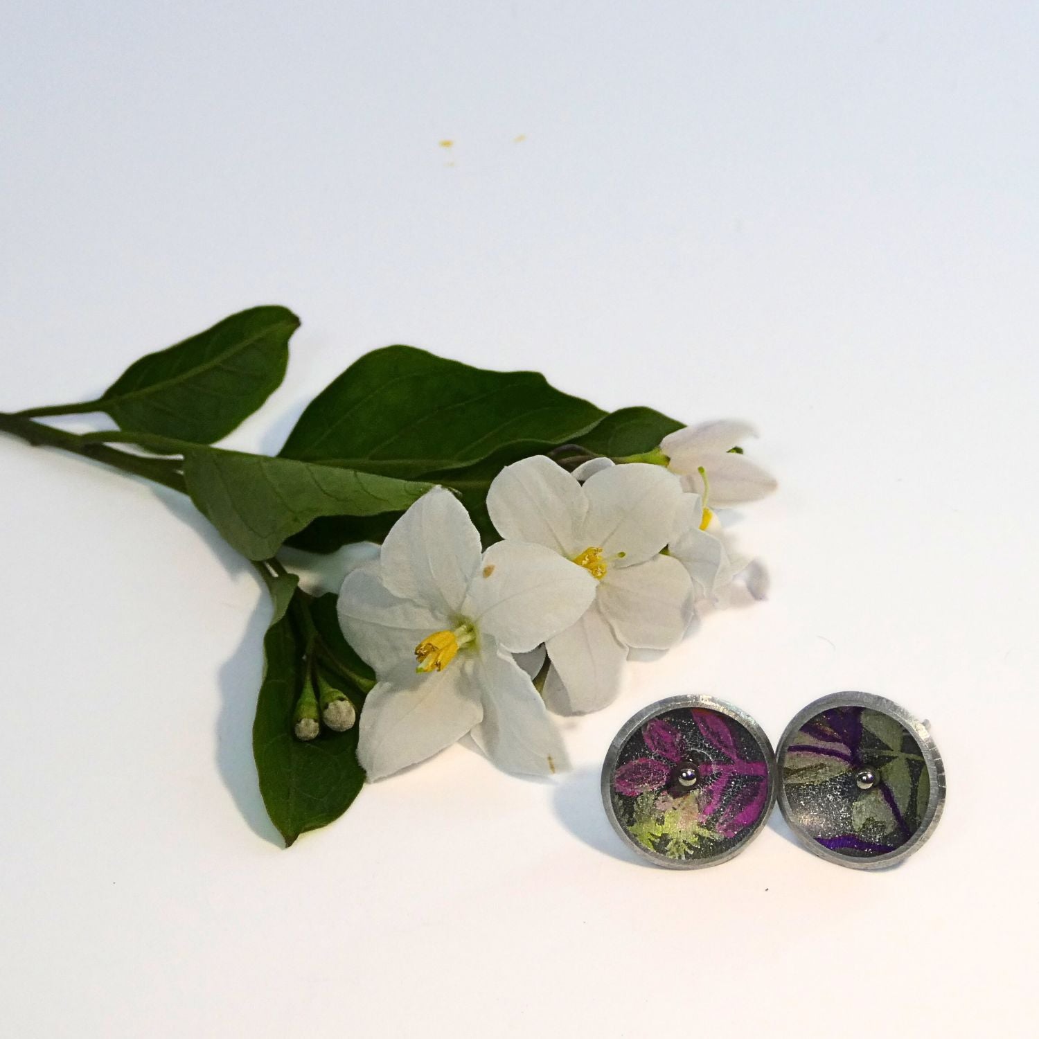 Anodised aluminium earrings hand printed - Bloom on Grey Collection