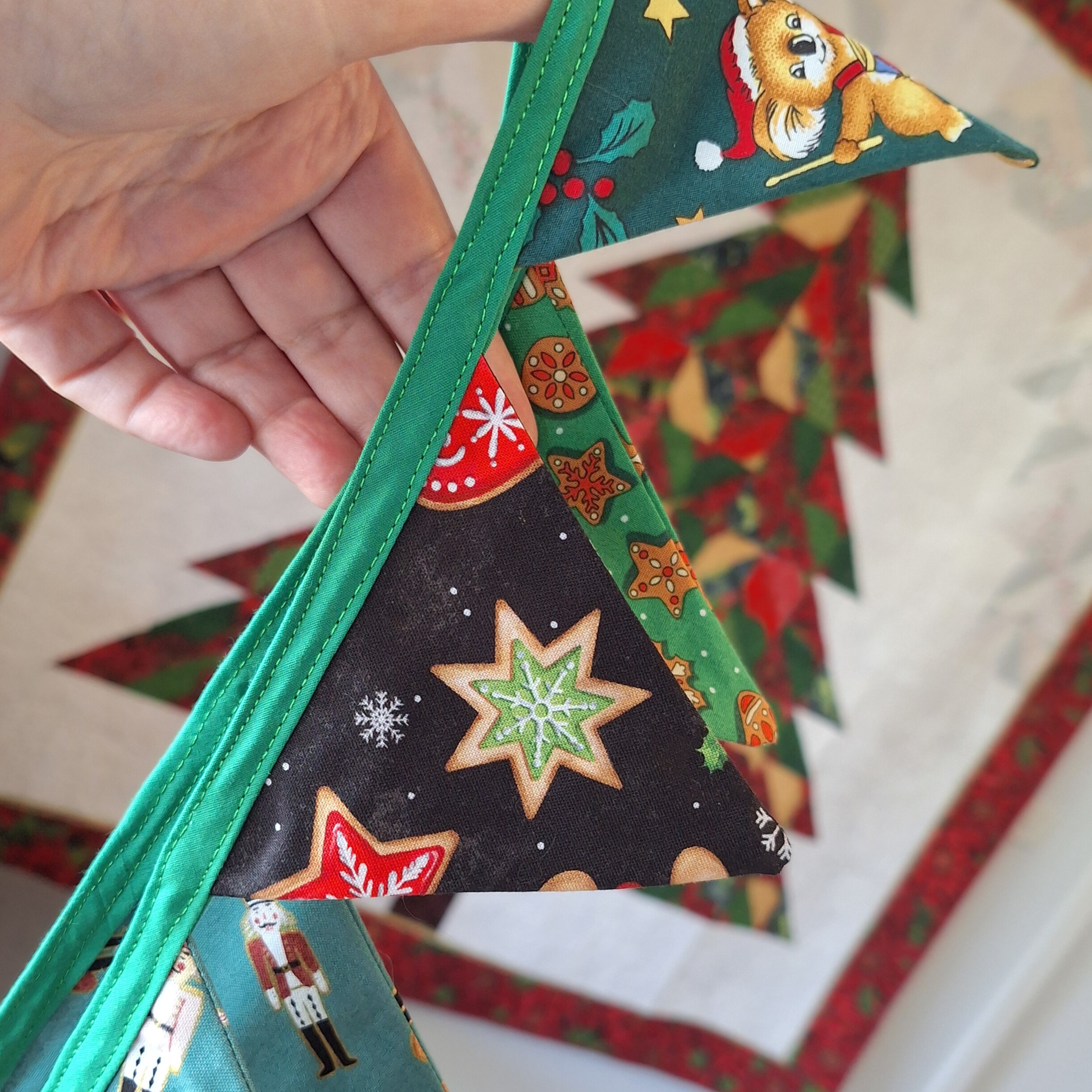 Handmade Christmas Bunting: Toys and Treats
