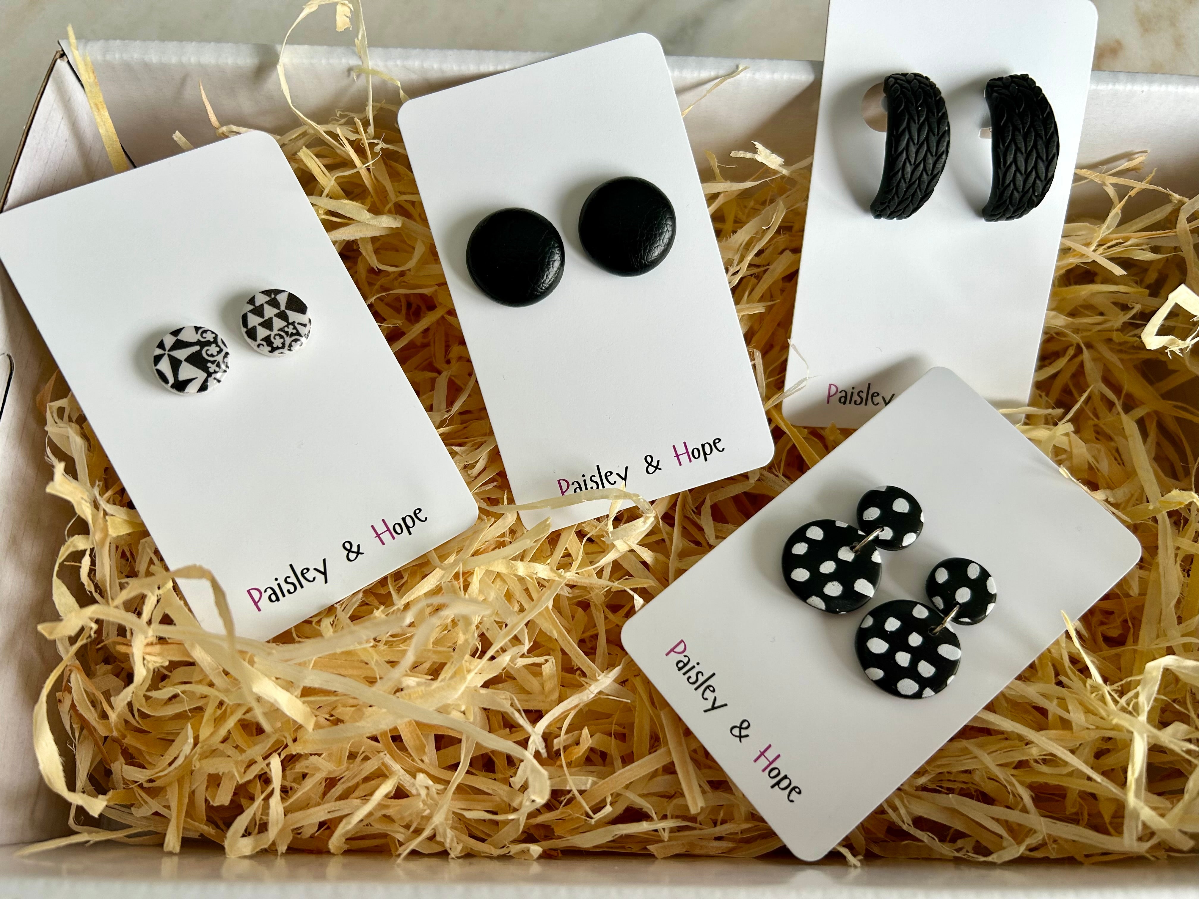 Polymer Clay & Faux Leather Black & White Gift Pack