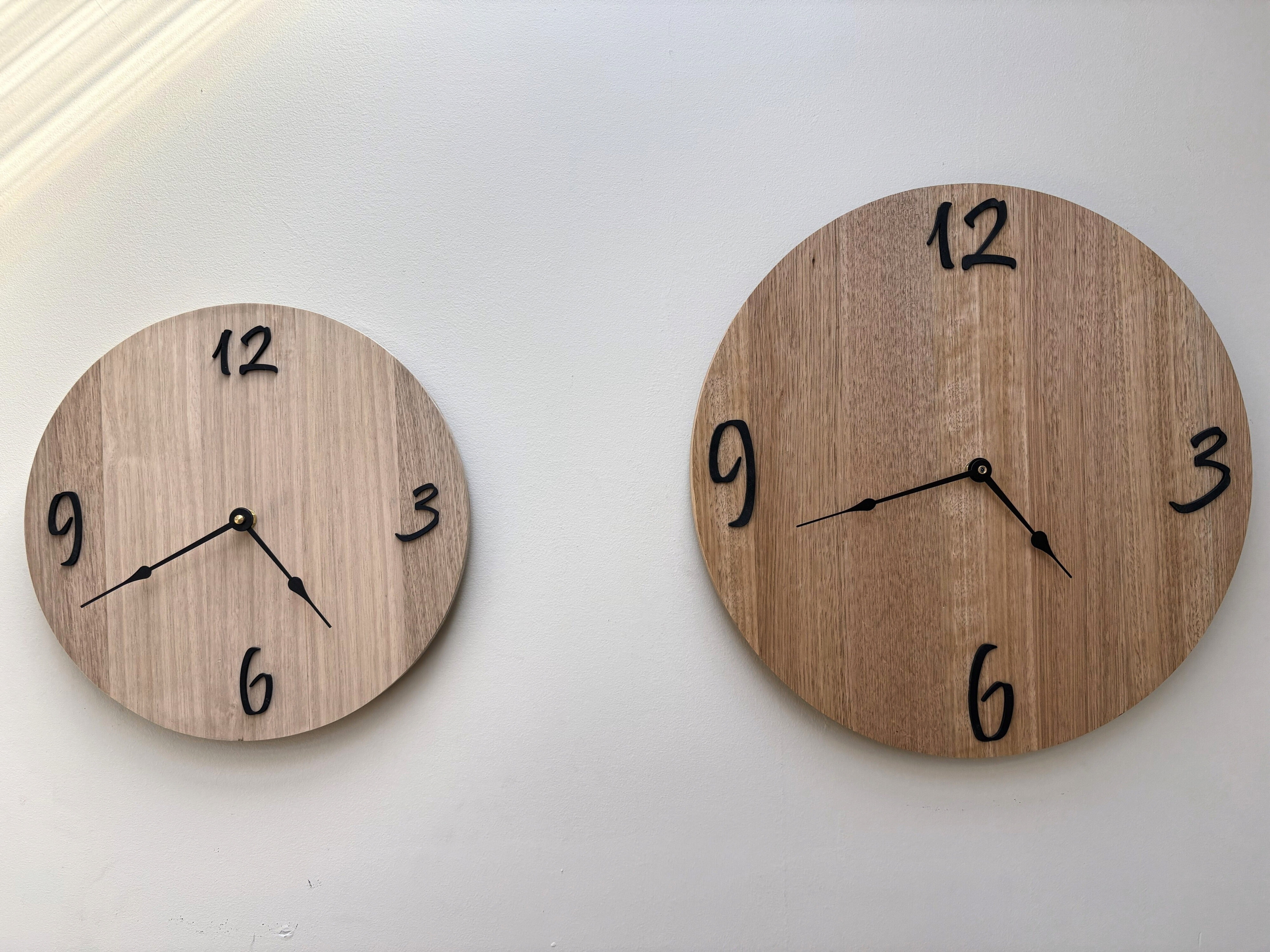 Field – Handmade Tasmanian Oak Wall Clock | Minimalist Design, Silent Movement | 30cm or 40cm