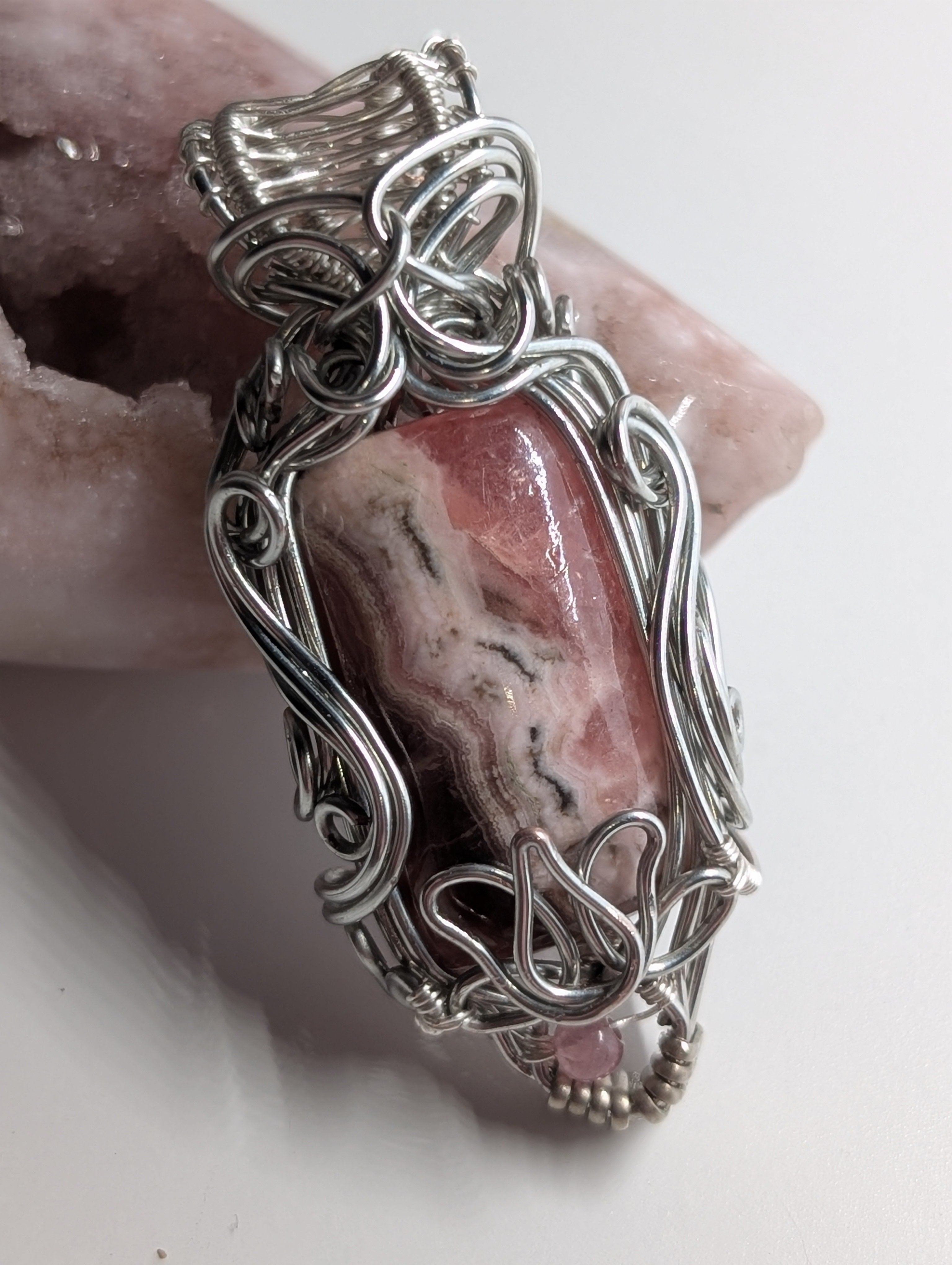 Lotus-Rose – Rhodochrosite Silver Coloured Copper Pendant