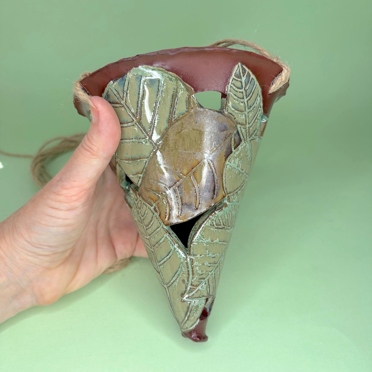 Ceramic hanging cone orchid pot - leaf design