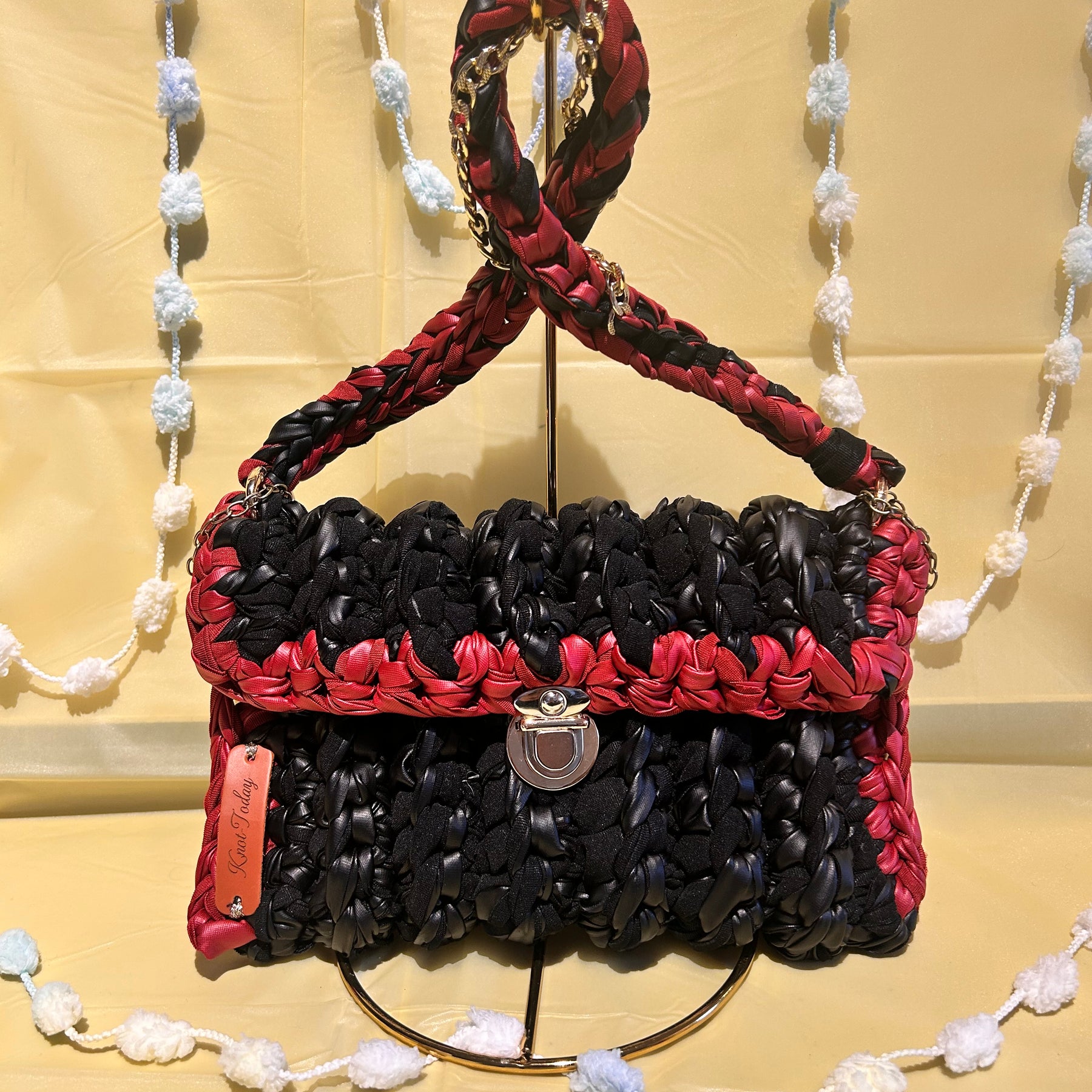 Cora Clutch bag