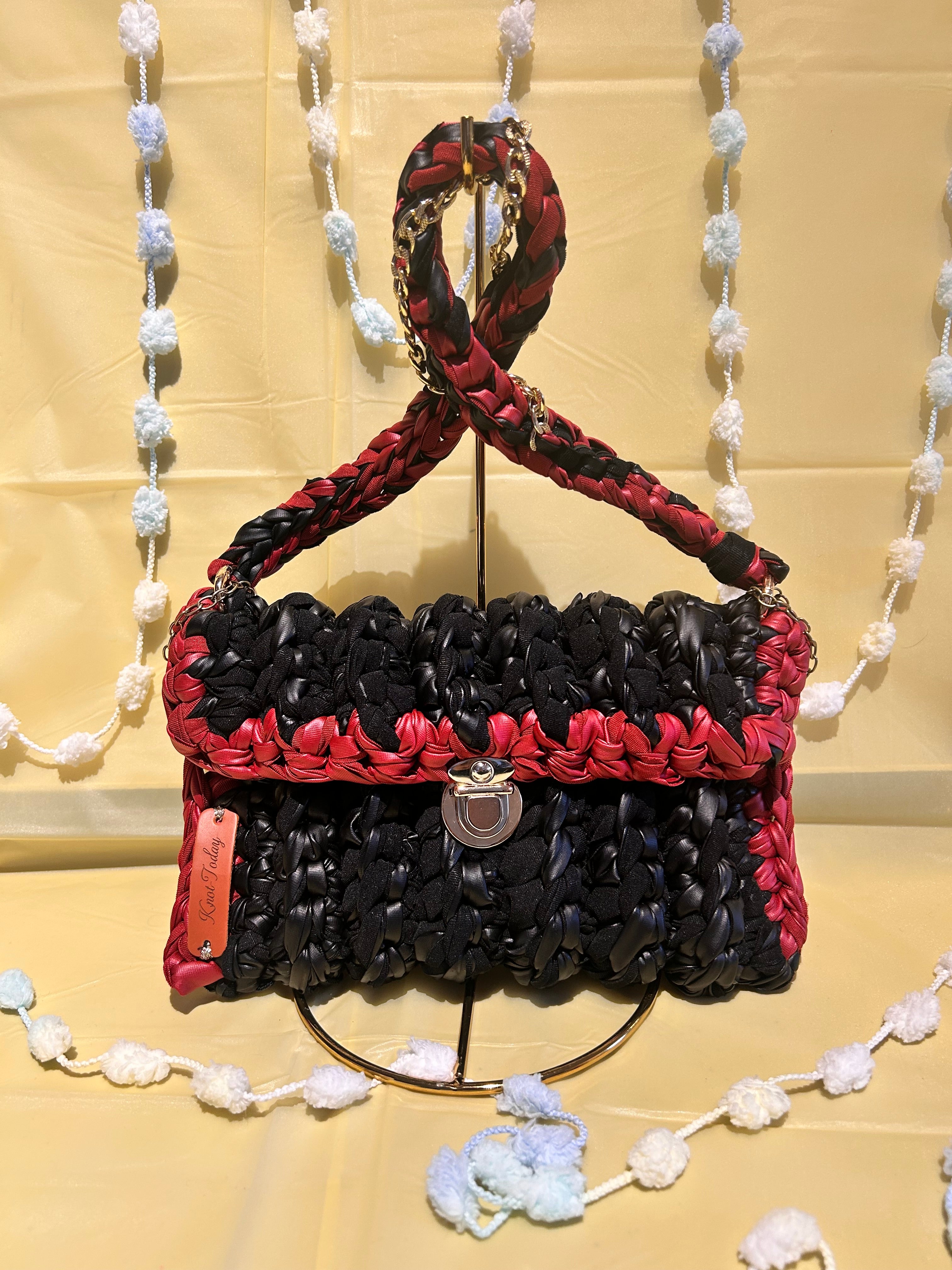 Cora Clutch bag