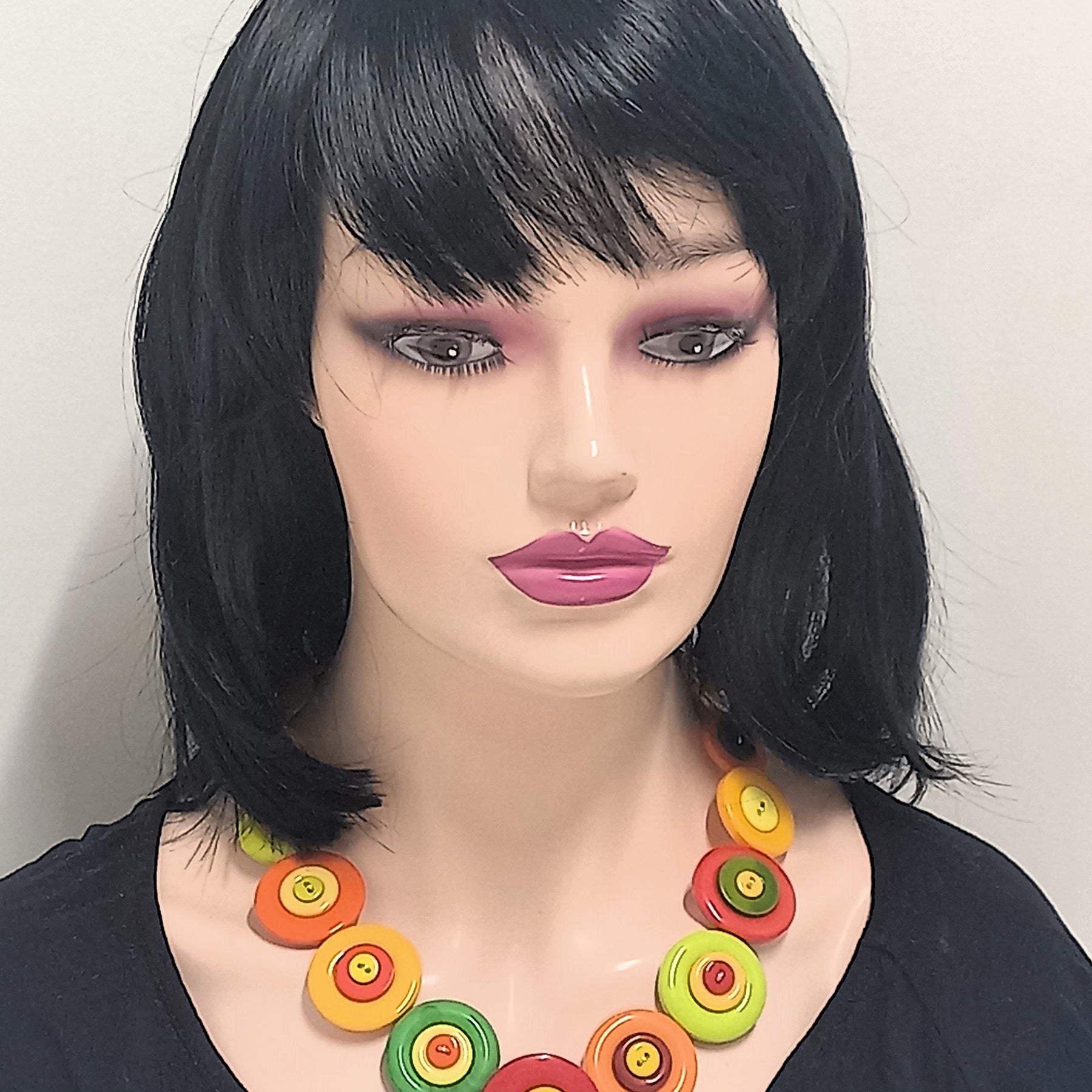 Button necklace - Tomato Salsa