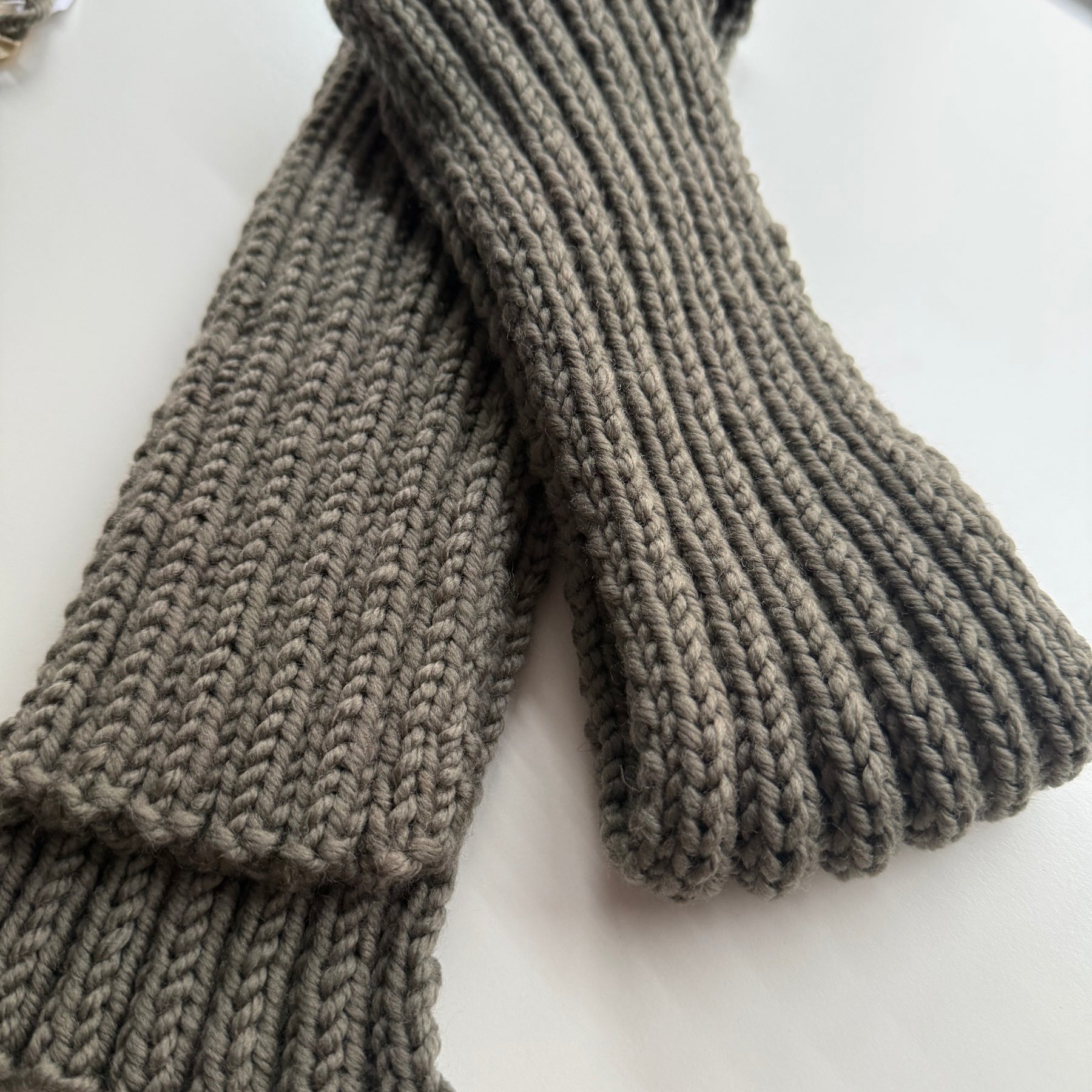 Skinny Scarf in Olive