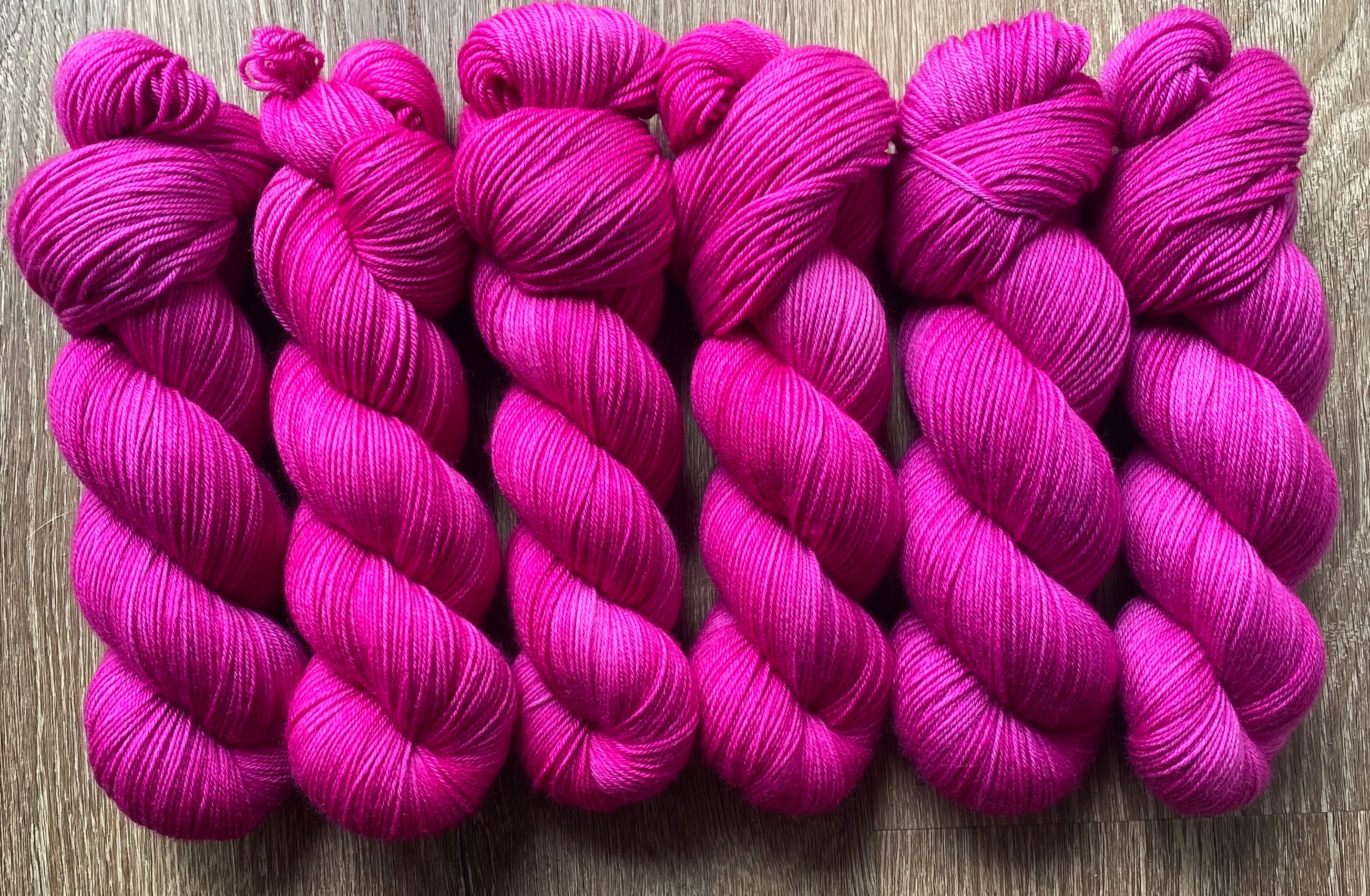 Viva Magenta - 4ply Deluxe Sock Yarn