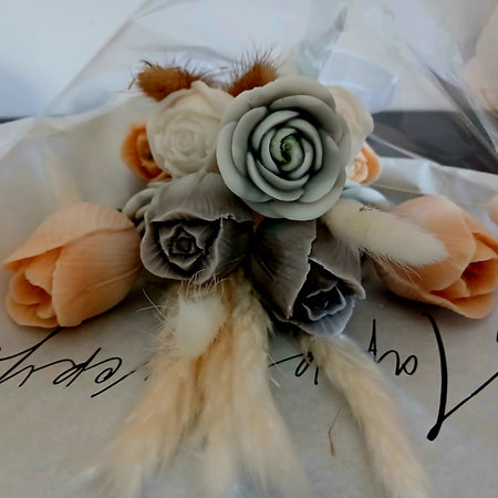 Hand Held Bouquet Sea Salt & Driftwood