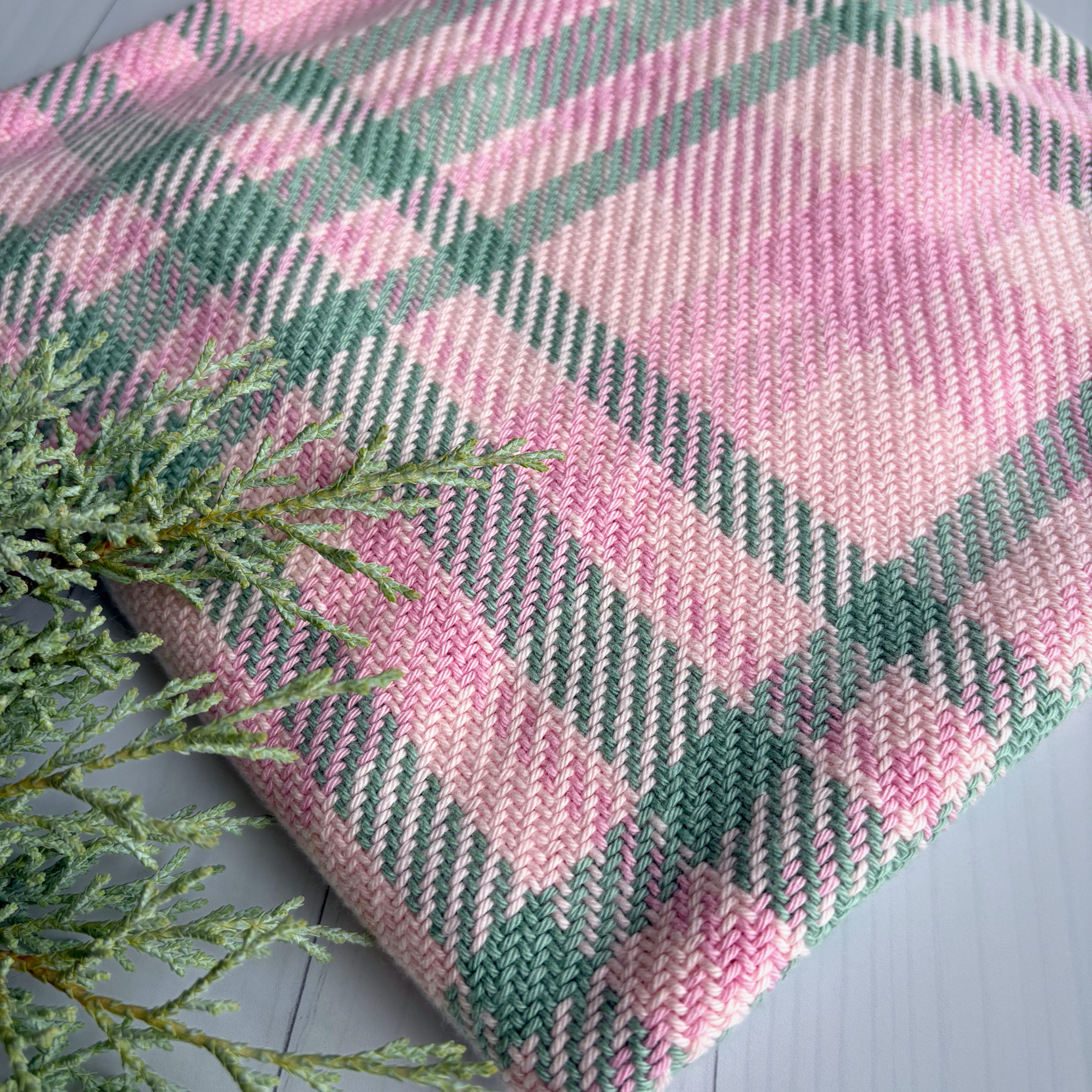 Baby Blanket - Handwoven - Easy care cotton - Pink check