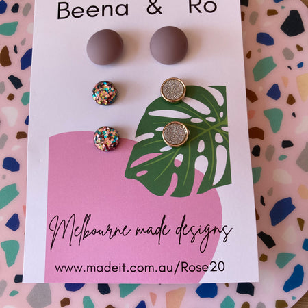 Super value mixed stud pack 1