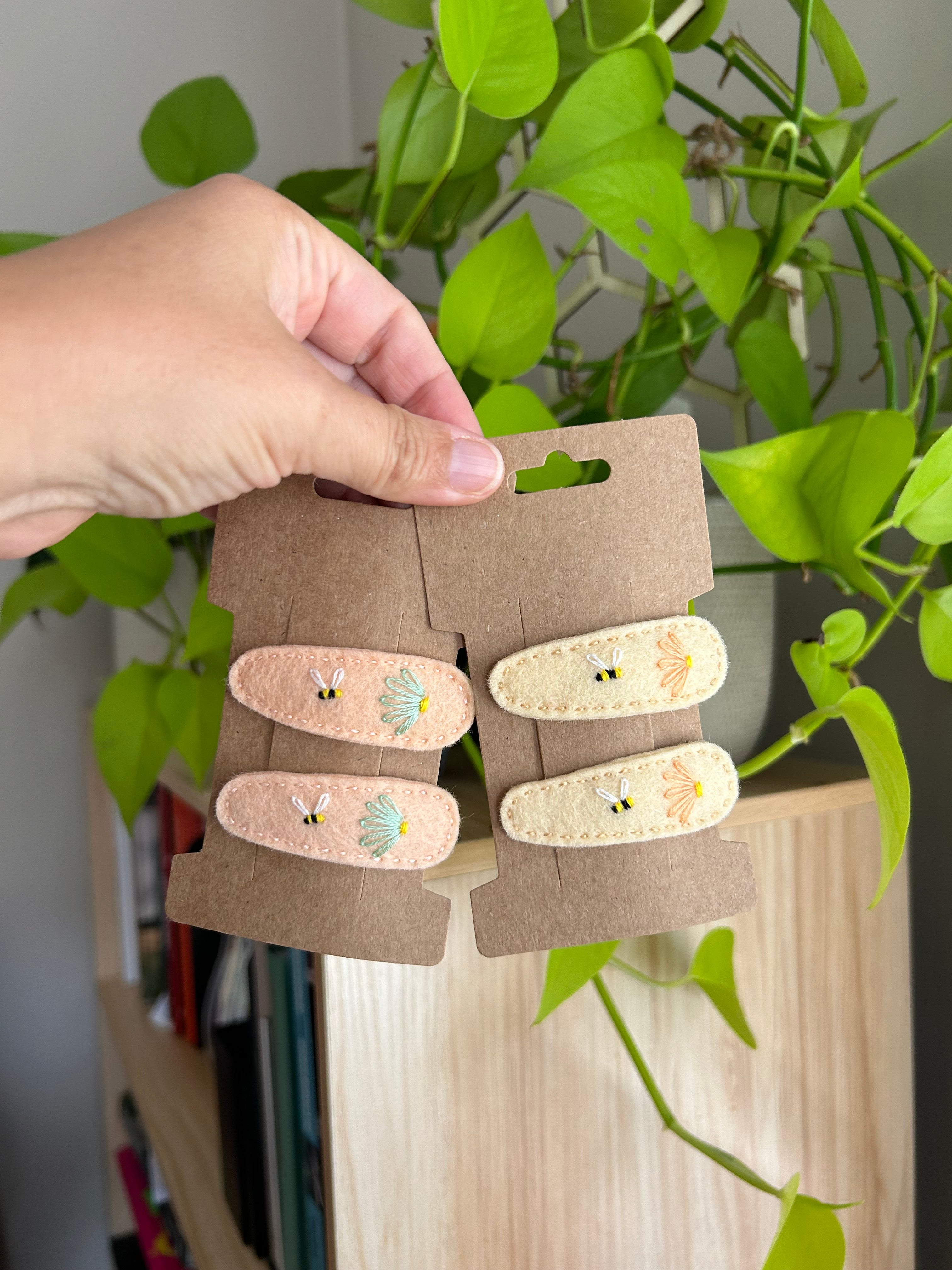 Set of 2, Felt, Flower, Bee Hair Clips, hair accessory