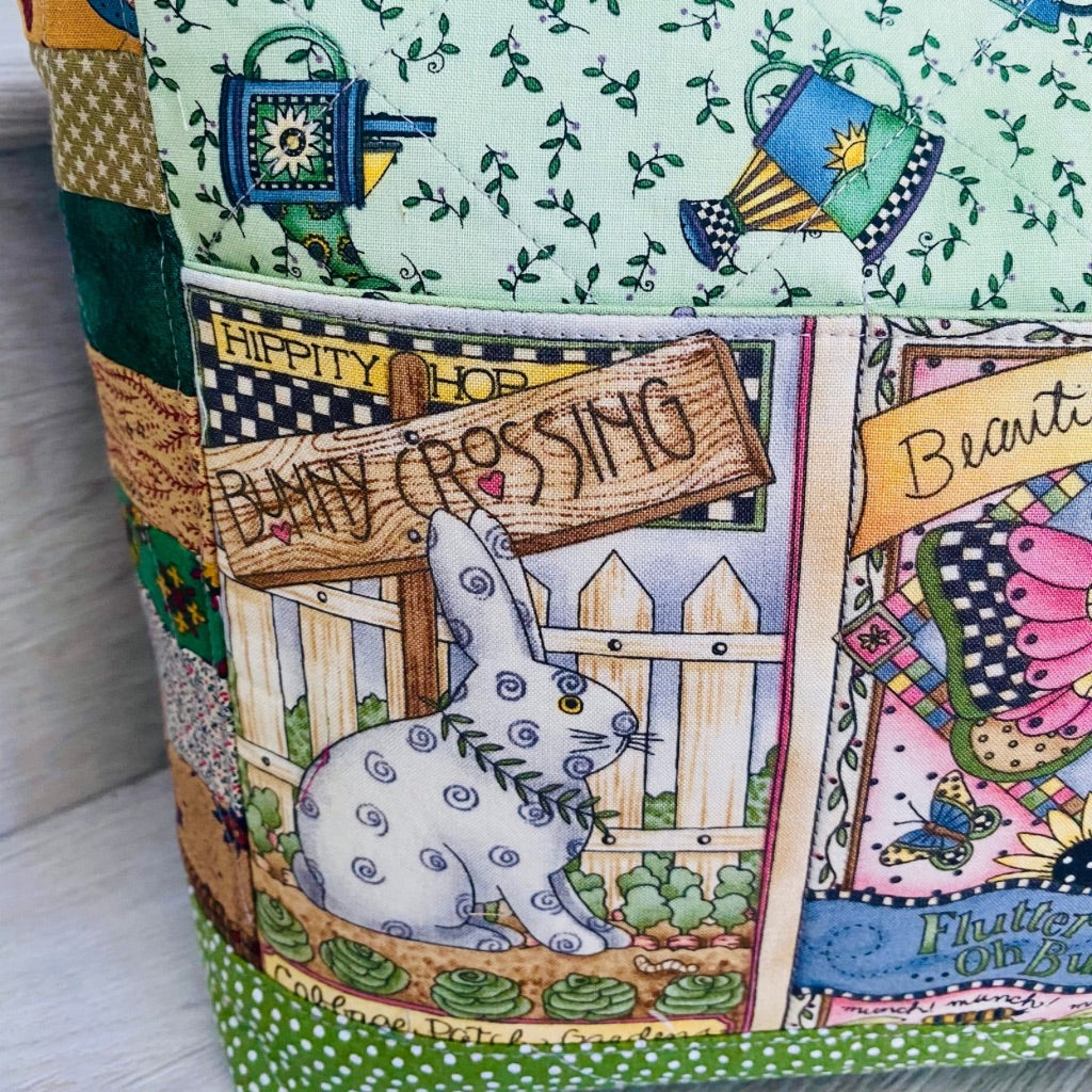 Cottage Garden patchwork tote