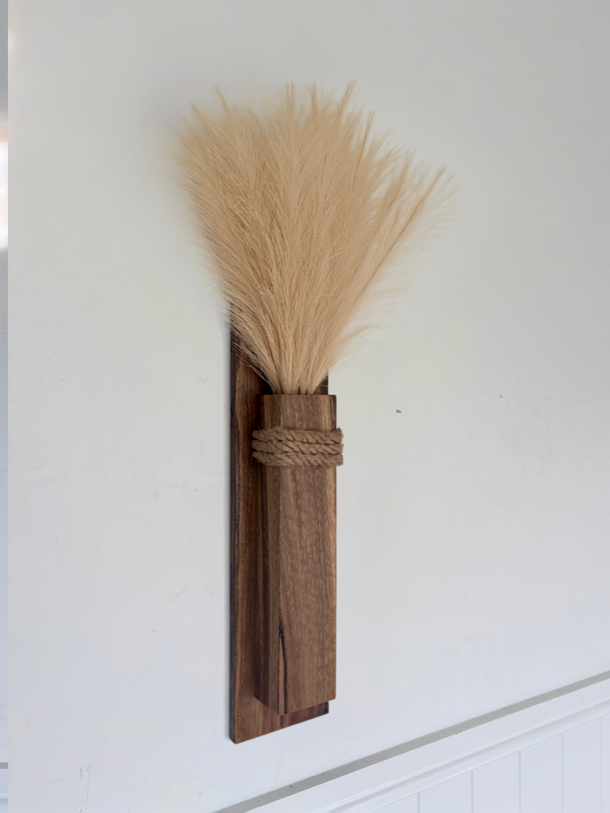 Spotted gum Wall pocket vase