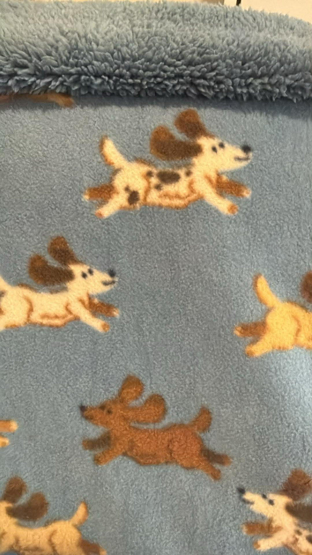 Pet Cozy sleeping snuggle sack for bed. Suits dog, cat, rabbit,lizard