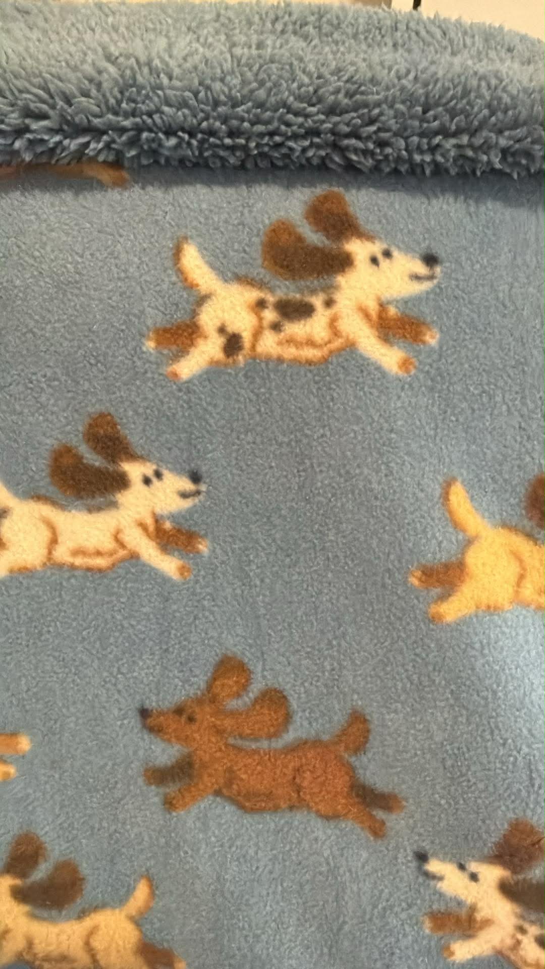 Pet Cozy sleeping snuggle sack for bed. Suits dog, cat, rabbit,lizard