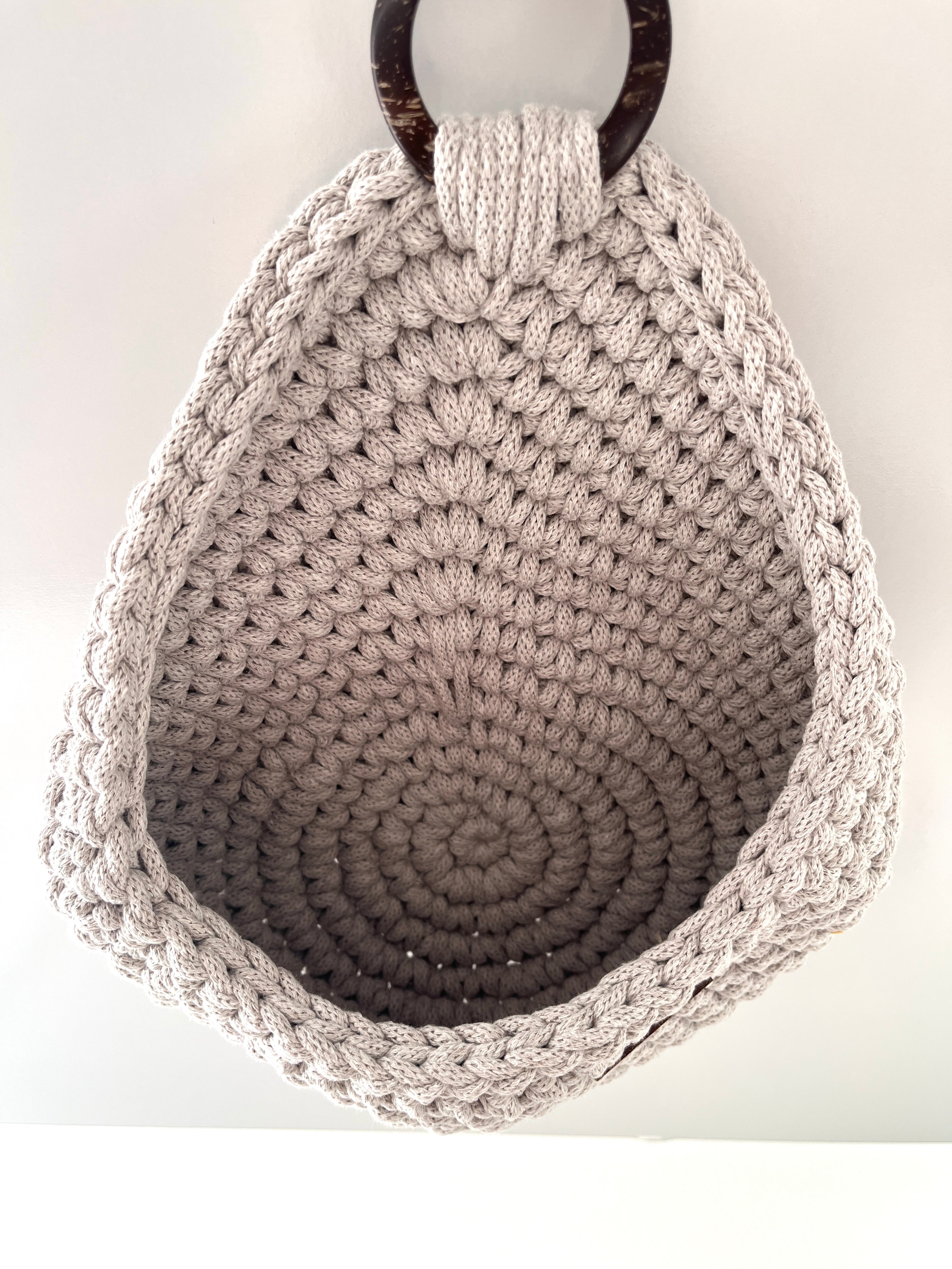 Crochet Hanging Basket - colour Linen