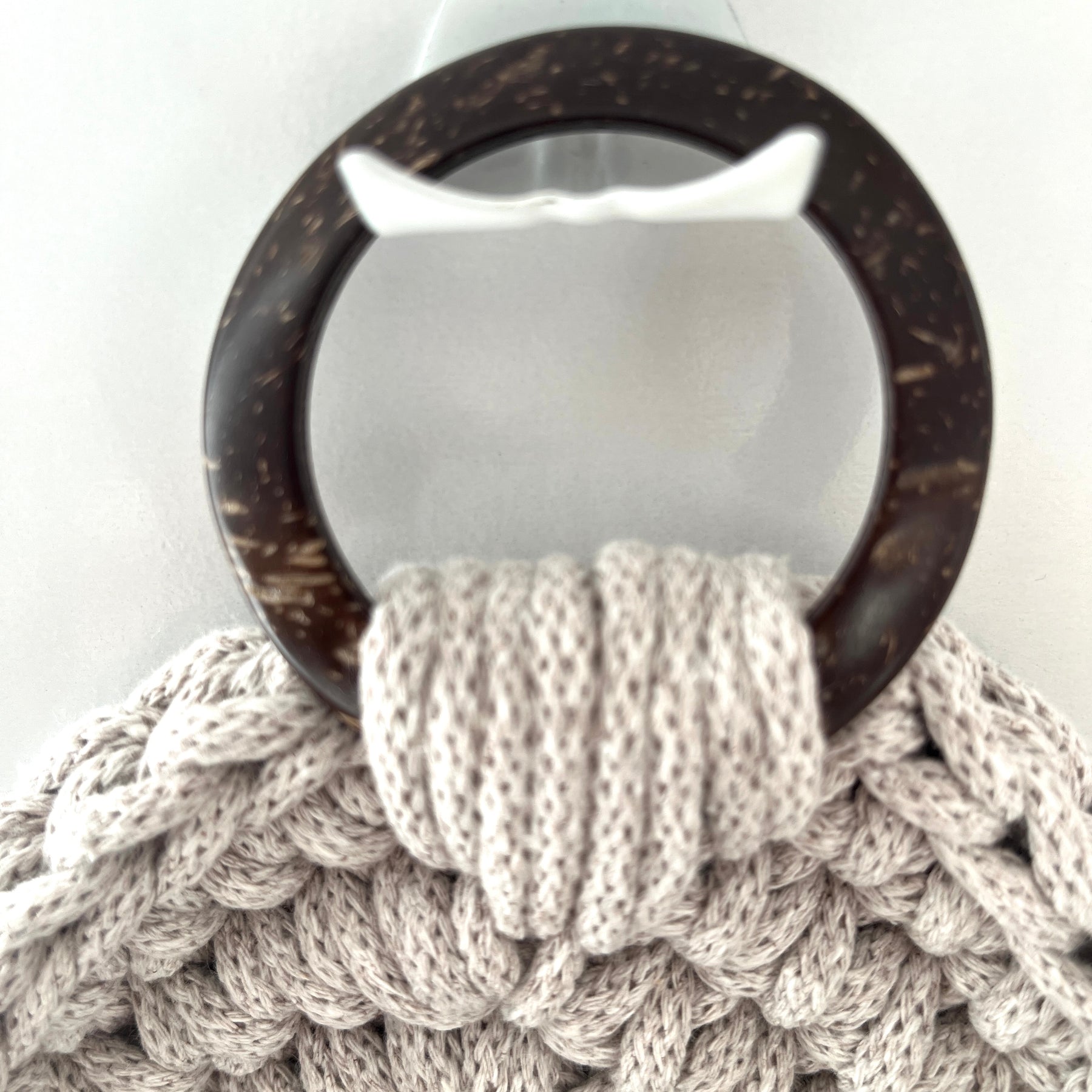 Crochet Hanging Basket - colour Linen