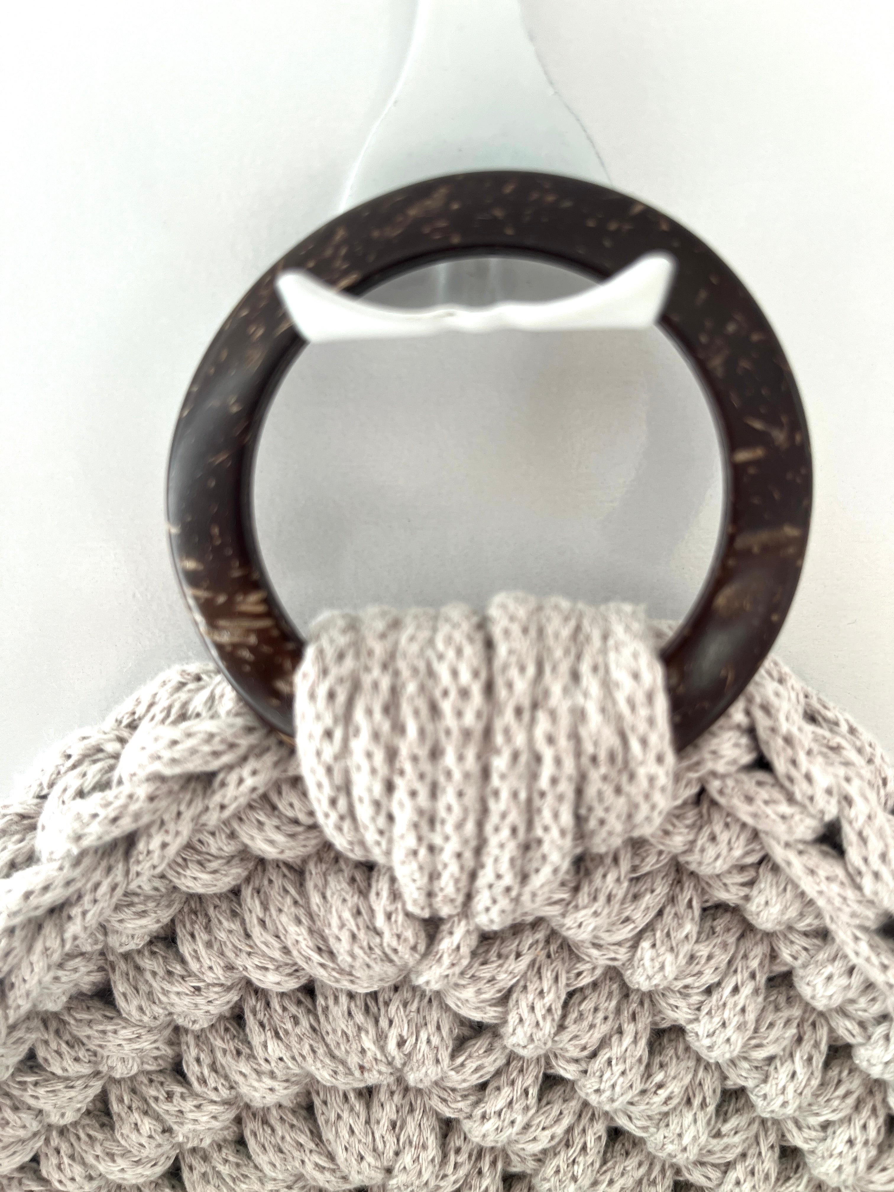 Crochet Hanging Basket - colour Linen