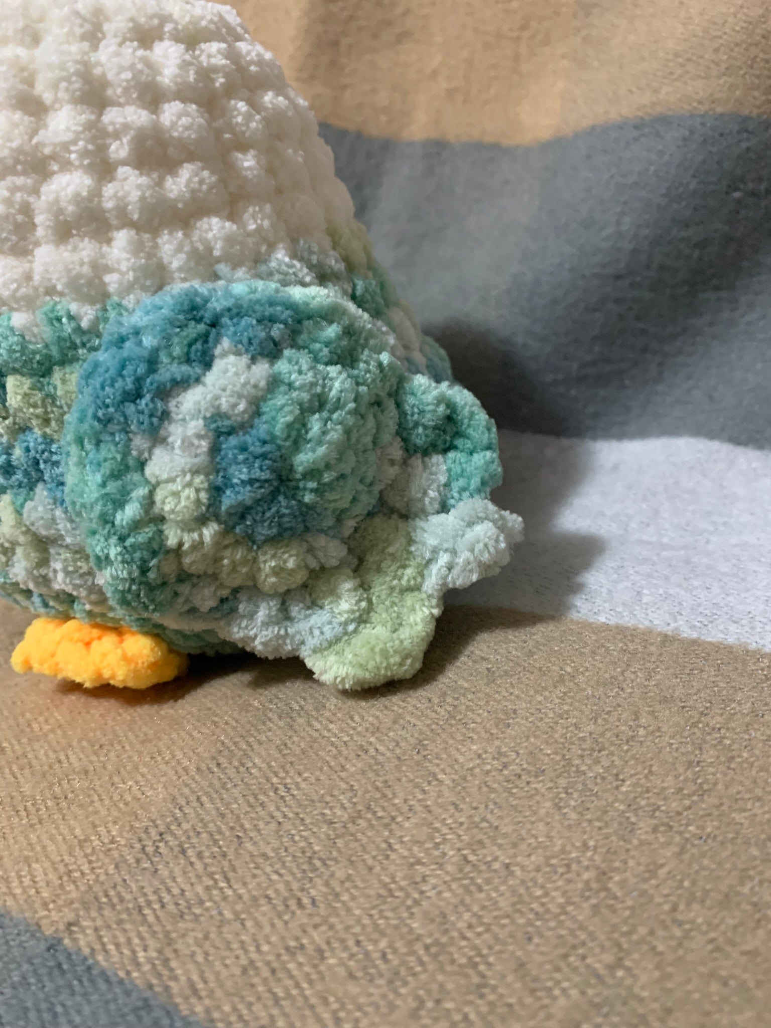 Crochet plush budgie toy