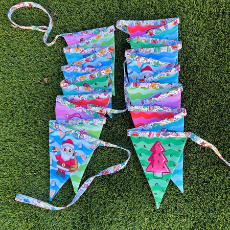 Christmas Bunting – 3m | Double-Sided | Featuring the Iconic QLD Bin Chicken
