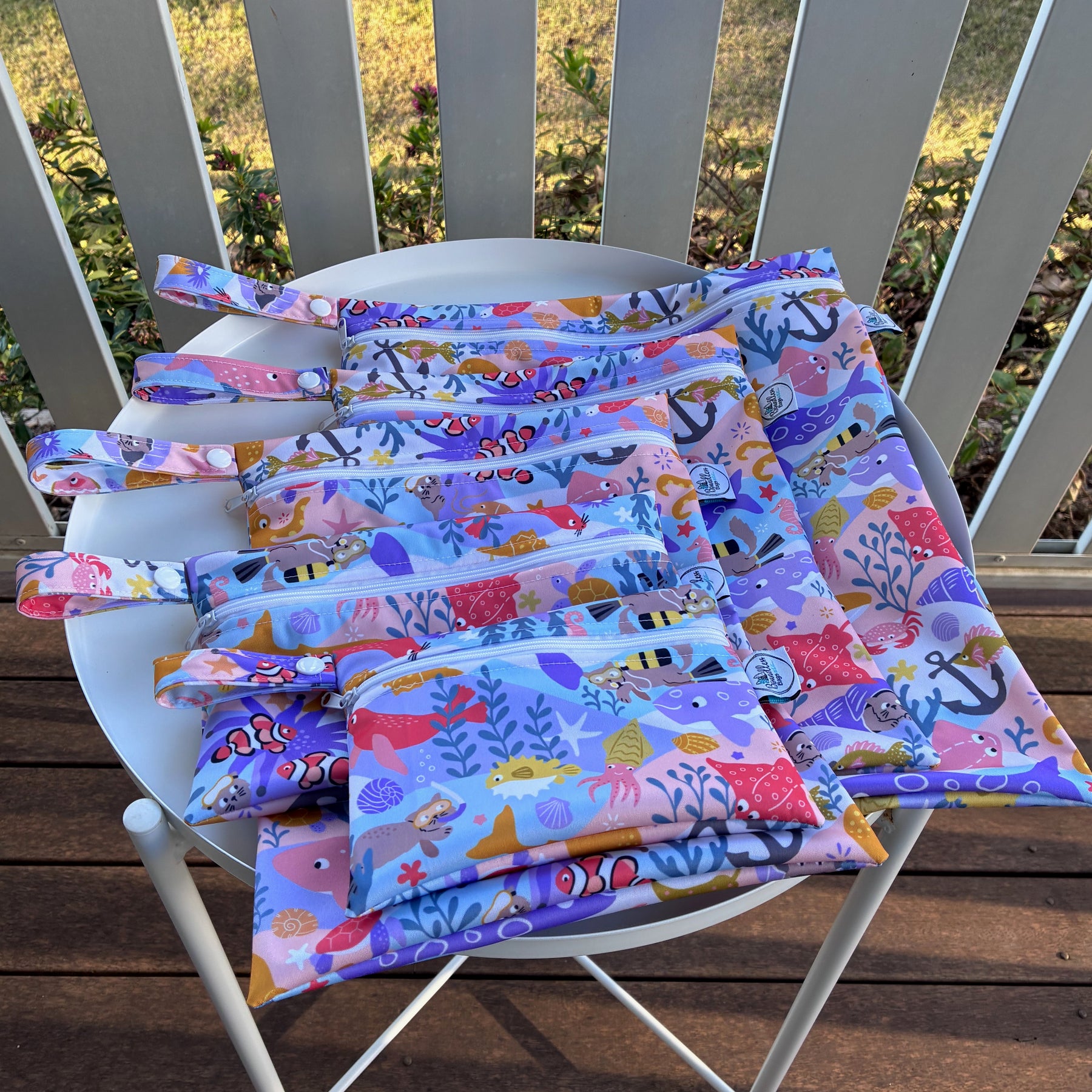 READY MADE Water-resistant wet bags - Underwater Cats Playing Hide and Seek (Ester Muxune)