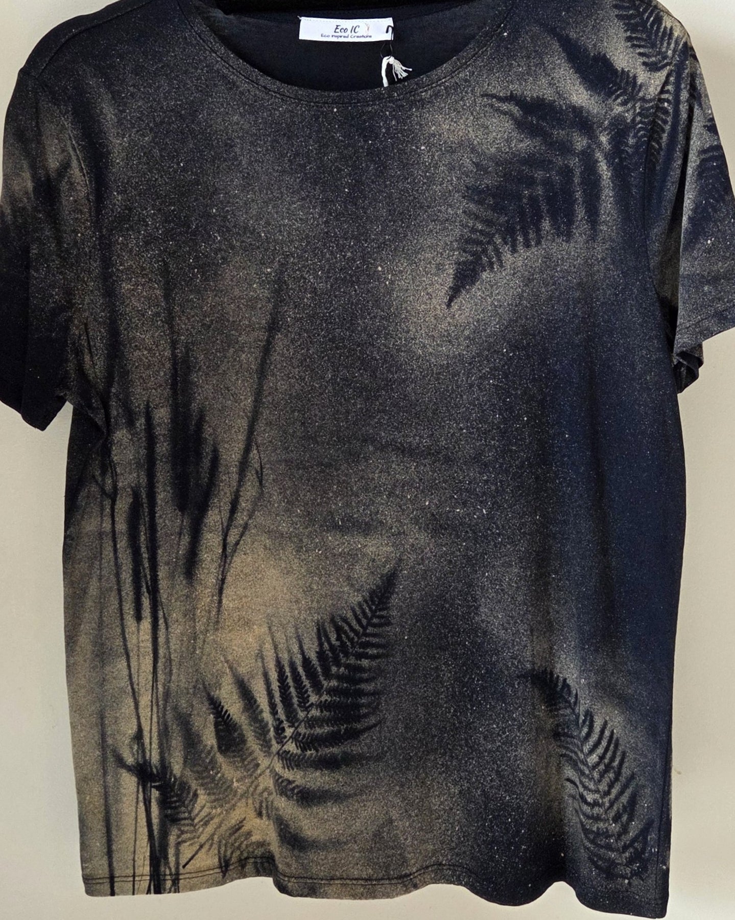 Size 10 - Botanical Tee (108)