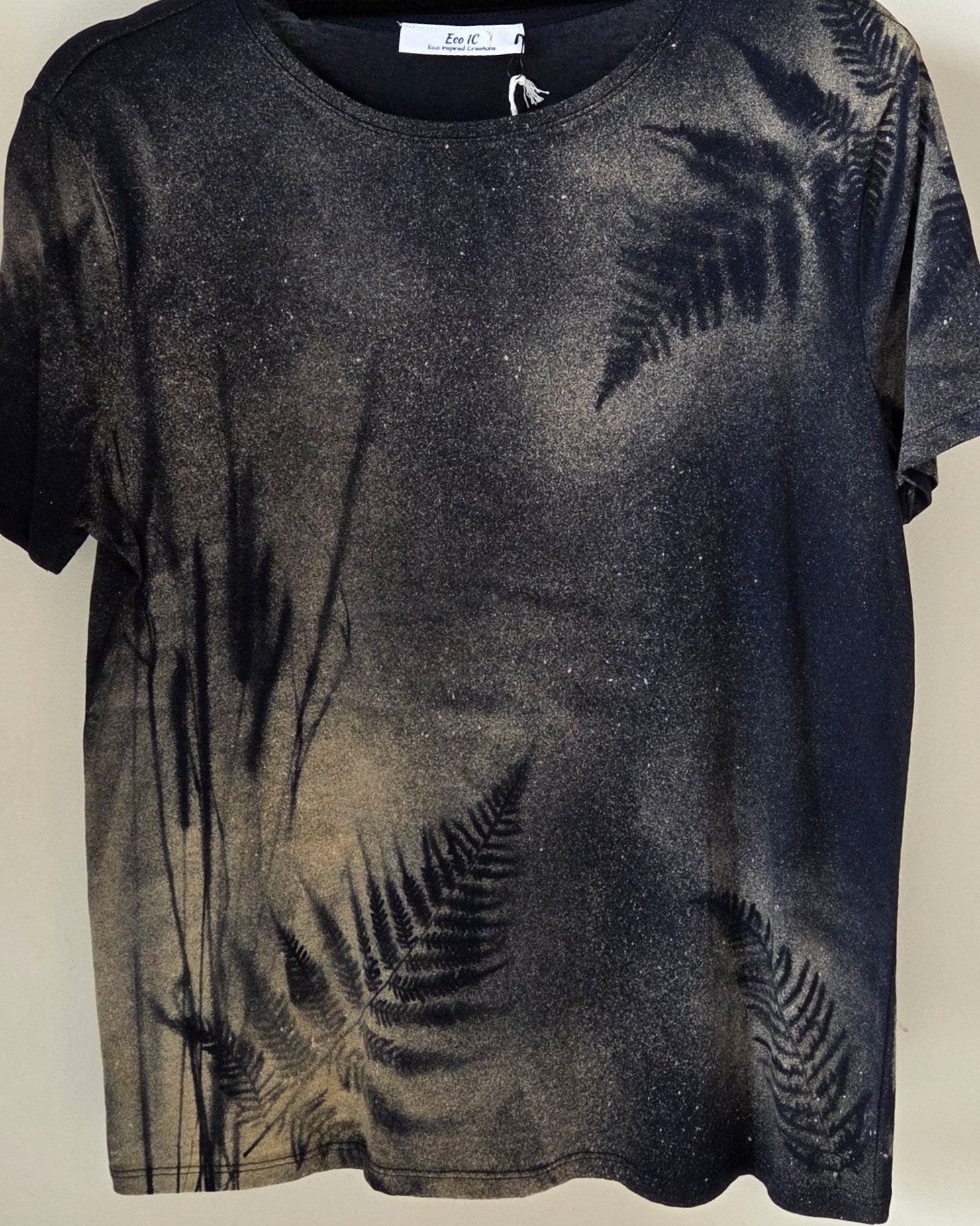 Size 10 - Botanical Tee (108)
