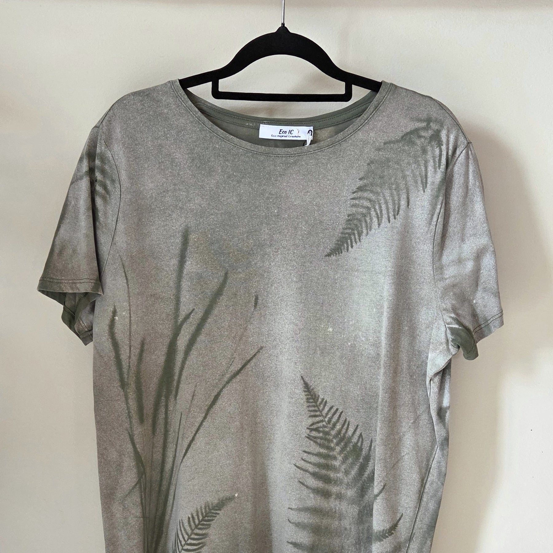 Size 12 - Botanical Tee (104)