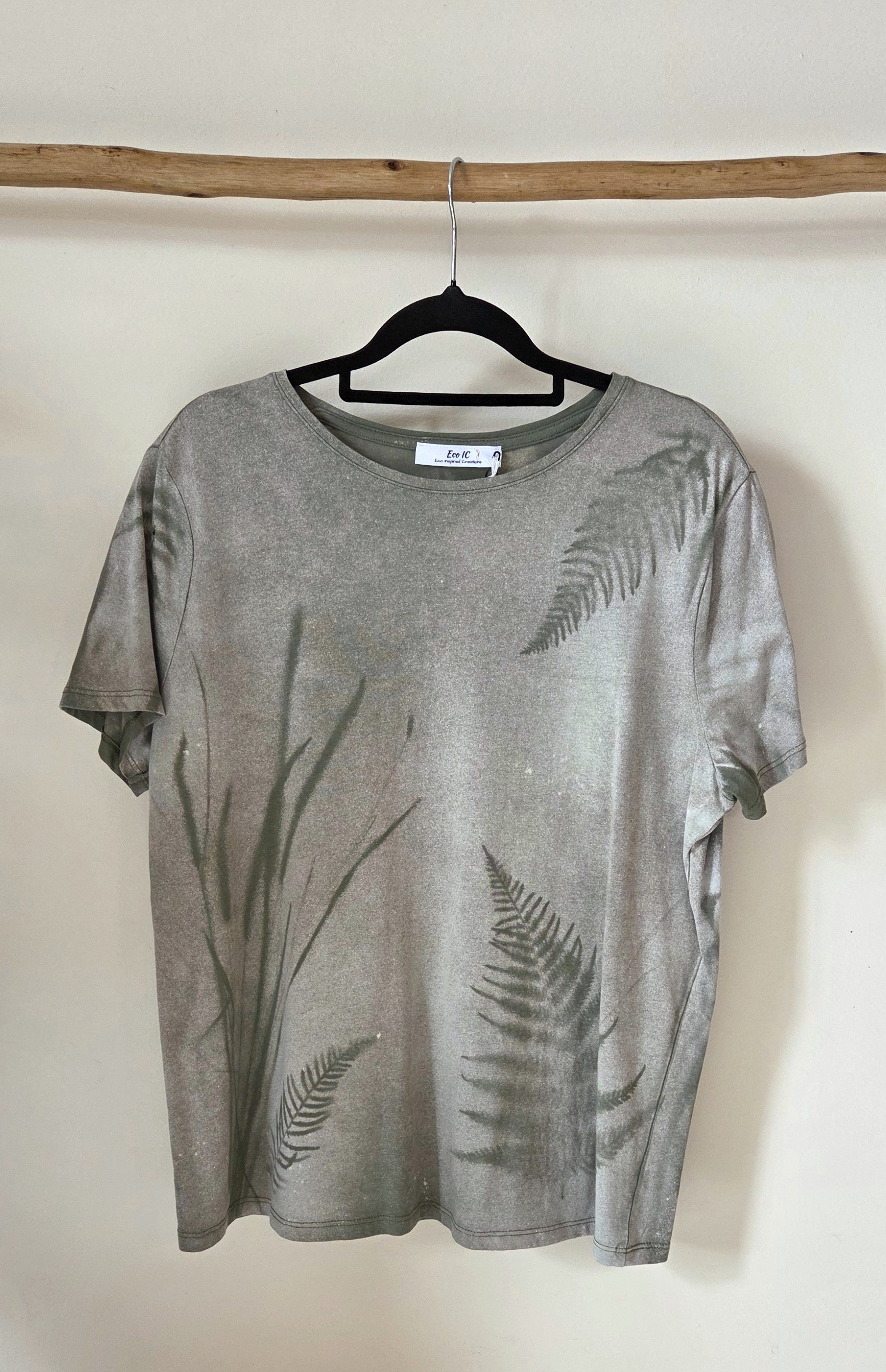 Size 12 - Botanical Tee (104)