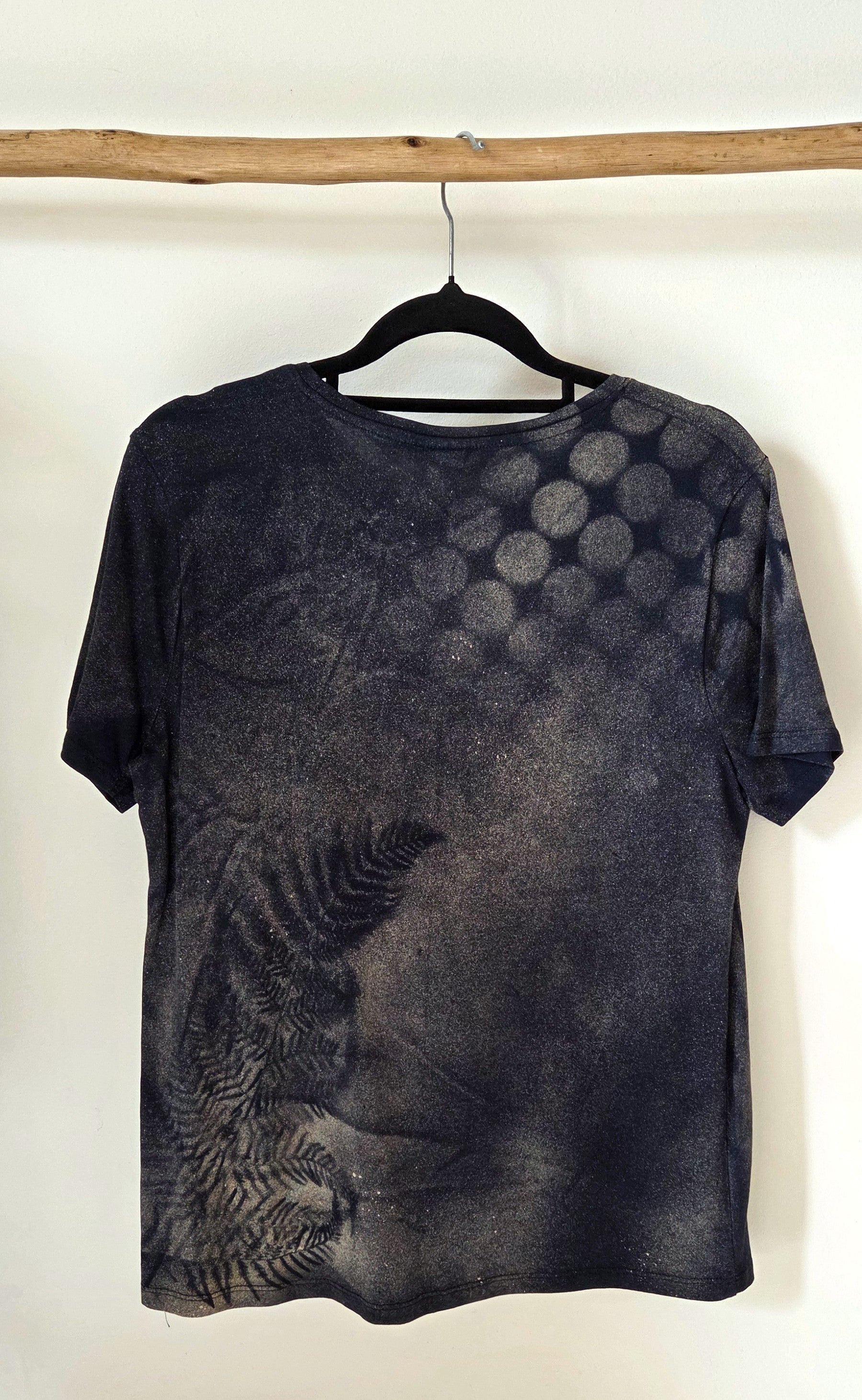 Size 10 - Botanical Tee (107)
