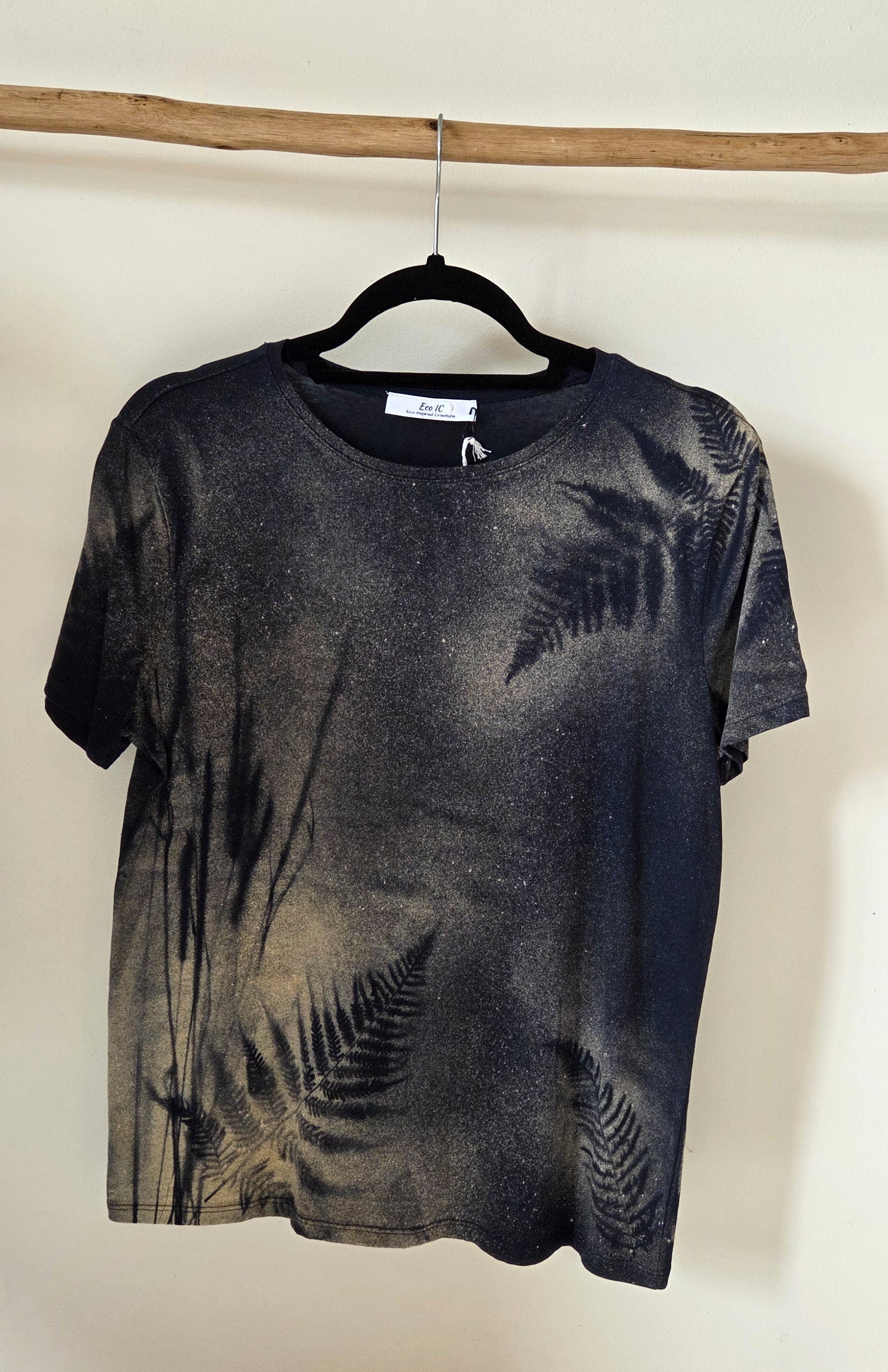 Size 10 - Botanical Tee (108)