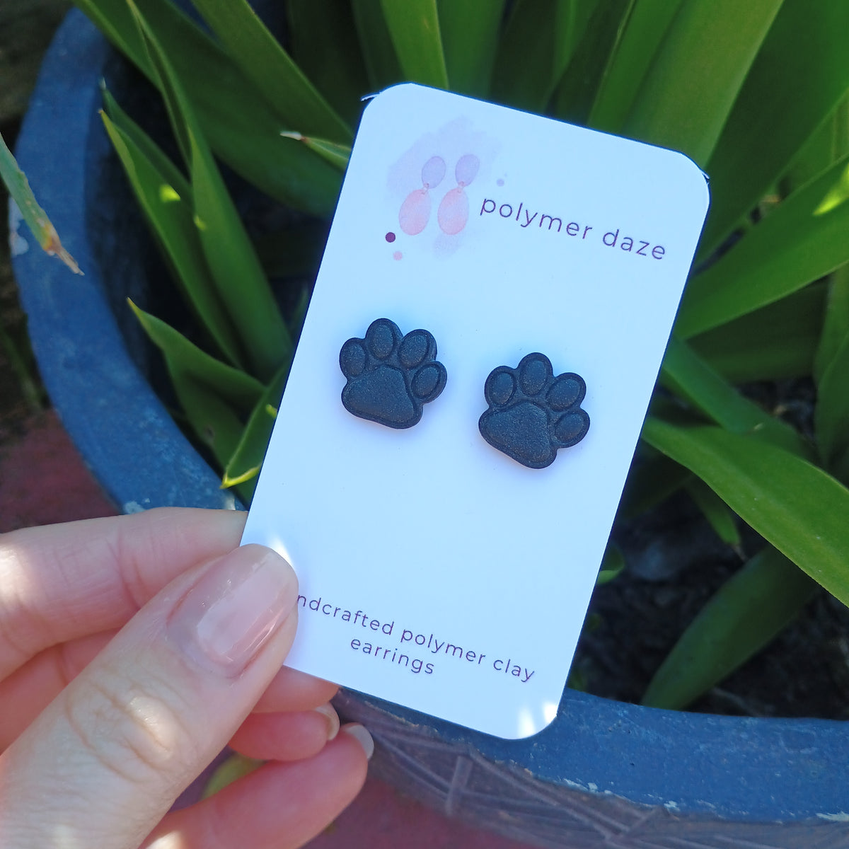 Puppy paws stud earrings