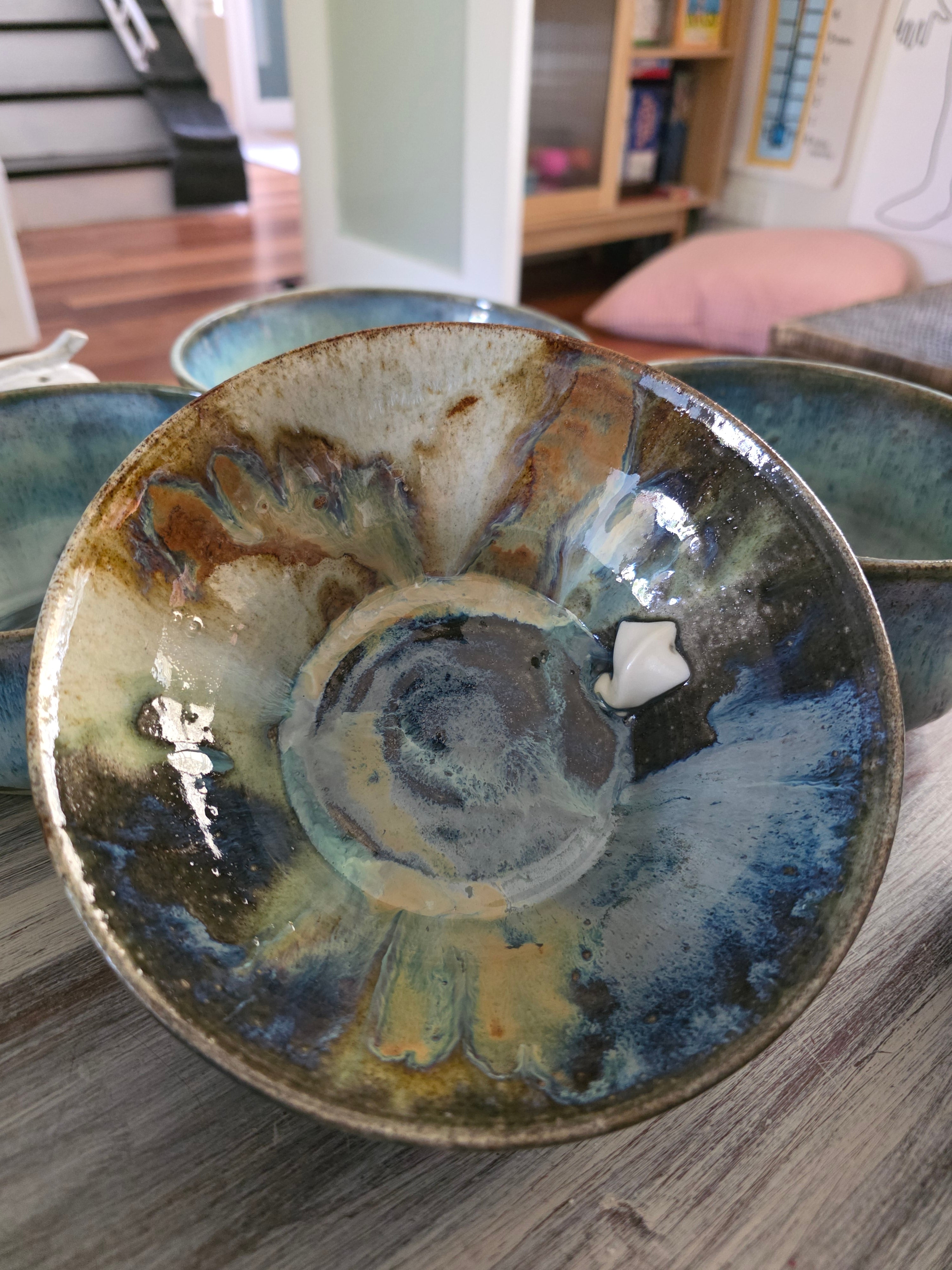 Handmade Rustic Ceramic Bowl – Stingray Deep Sea Bowl