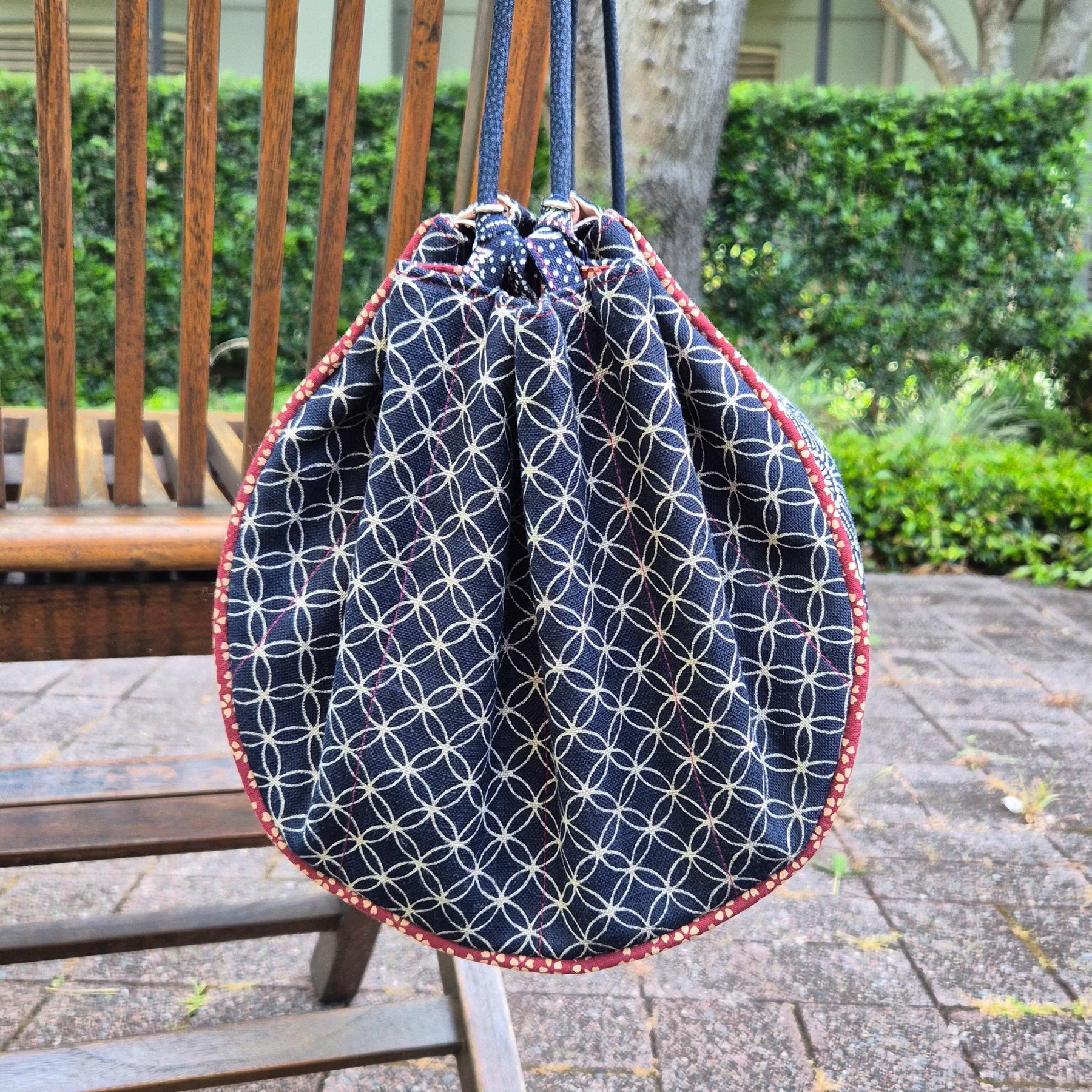 Large Knitting Project Bag – Convertible Shoulder Bag