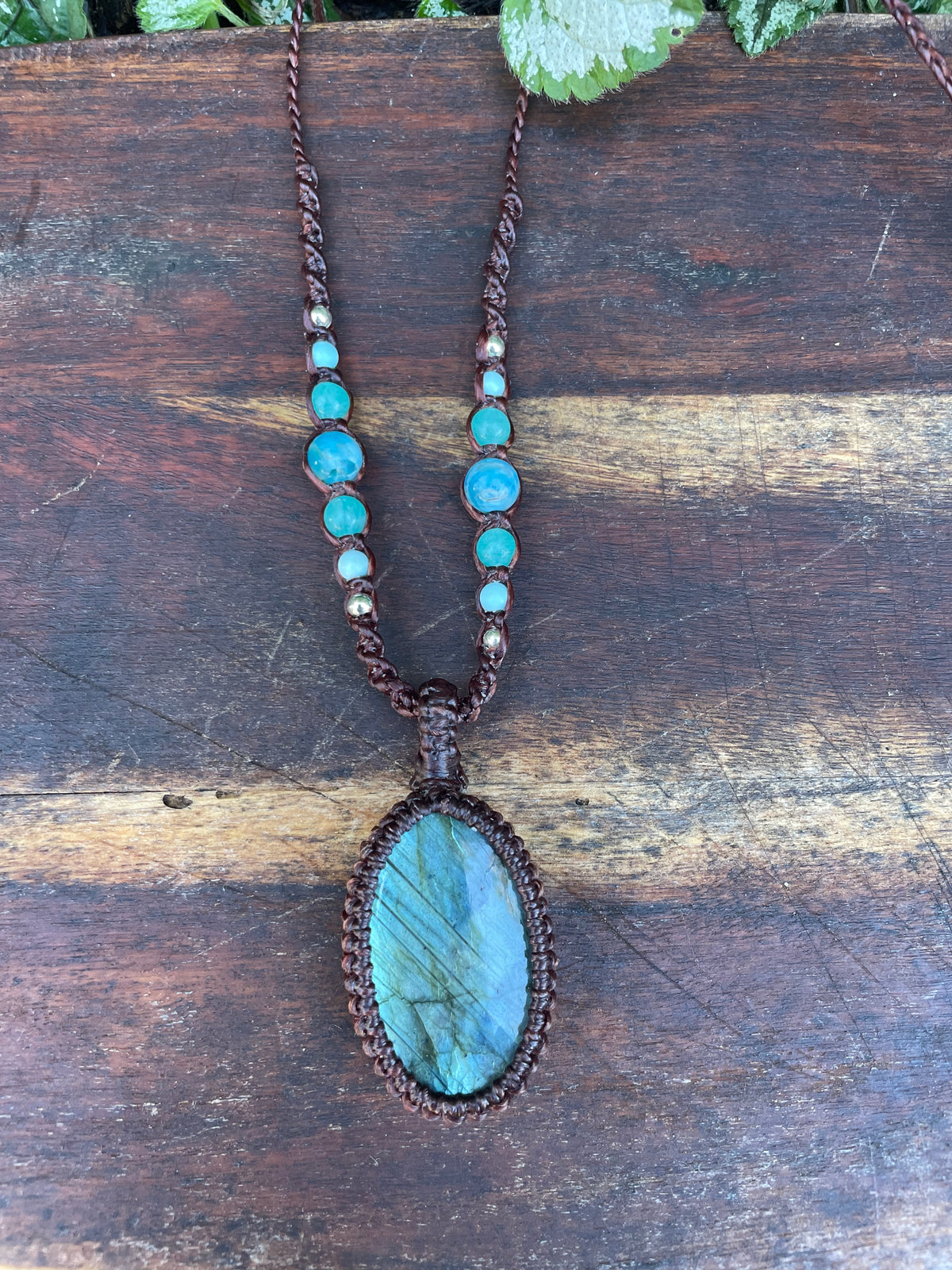 Labradorite Pendant, Macrame necklace boho style, adjustable