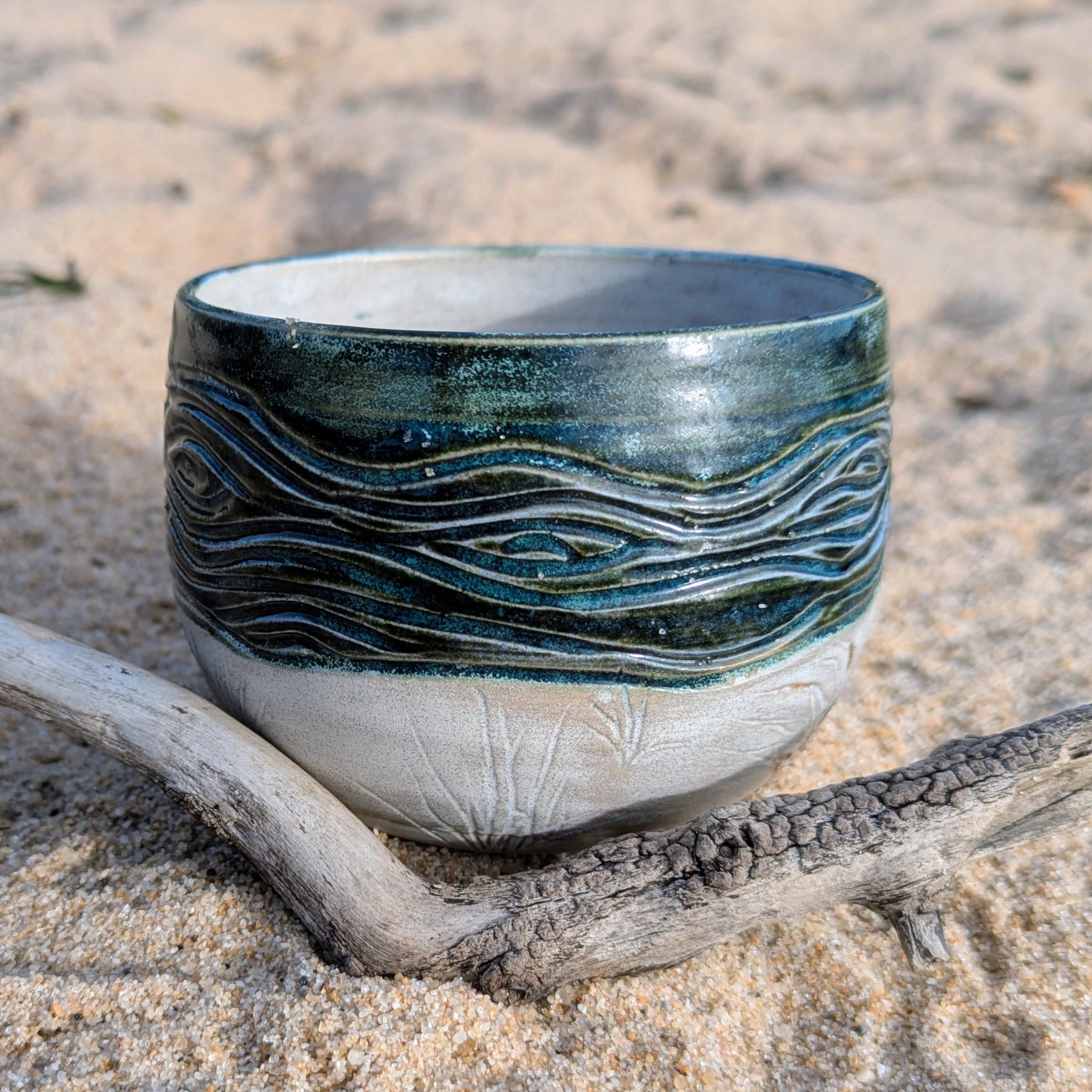 Sand and Waves cup