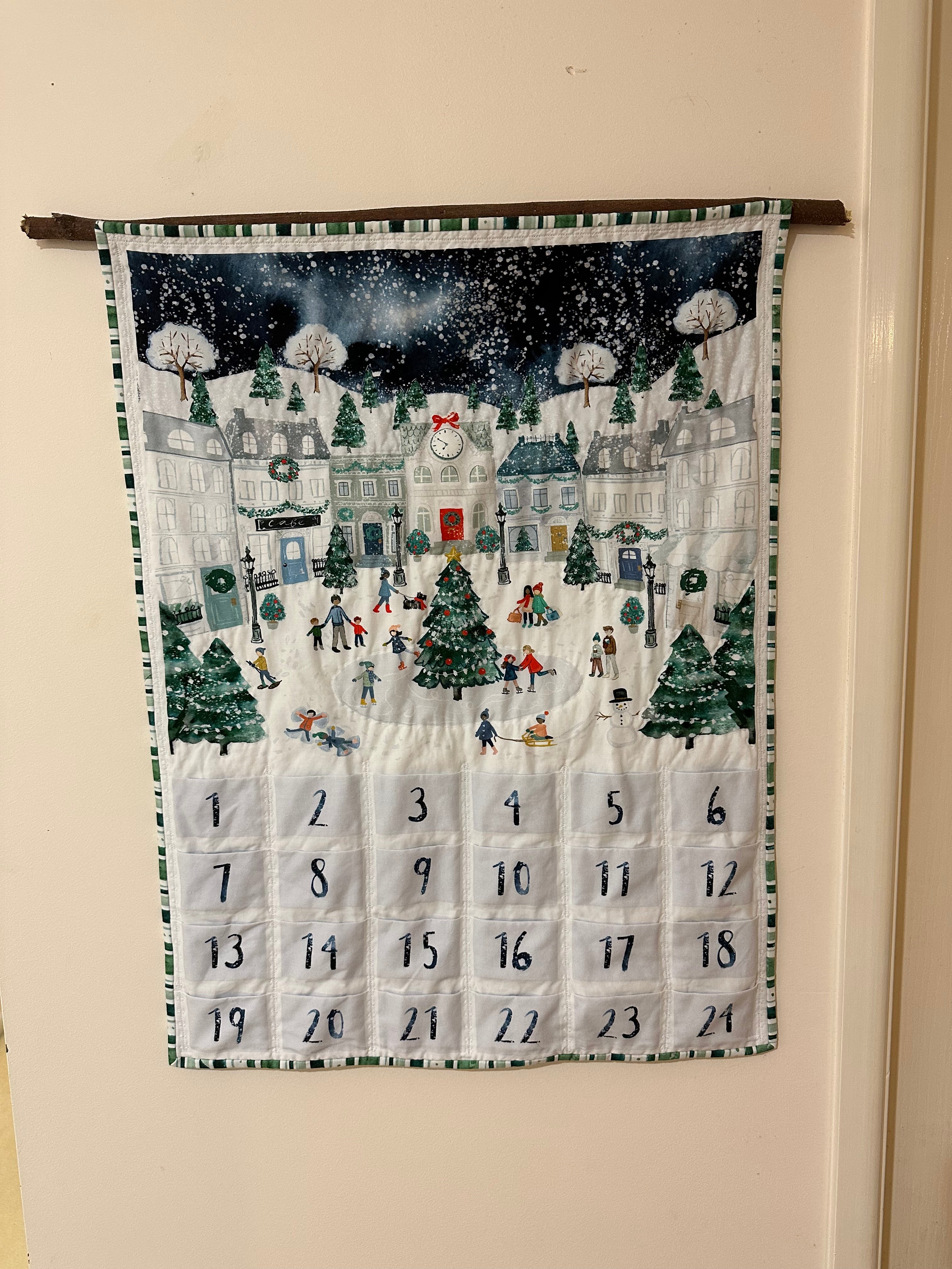Snowy Scene Christmas Advent Calendar