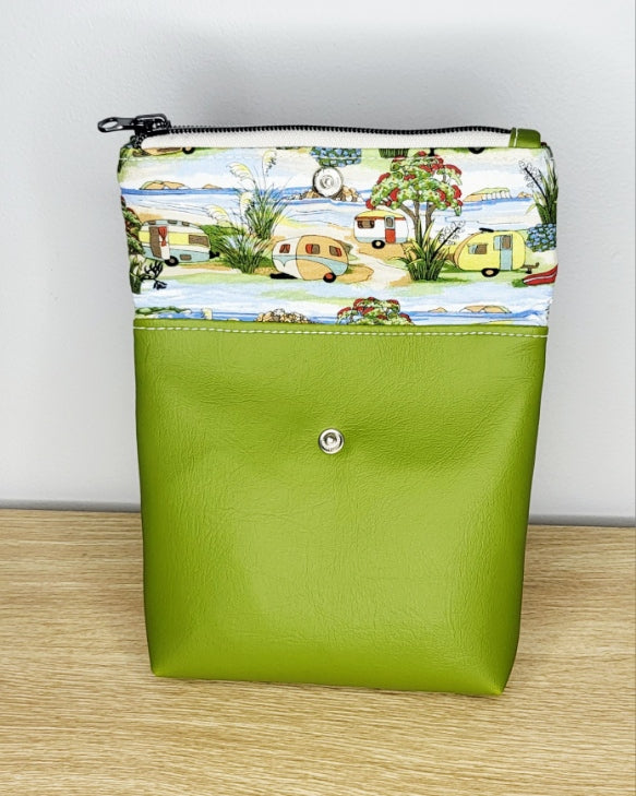 Fill Me Up Fold over Pouch/Caravans